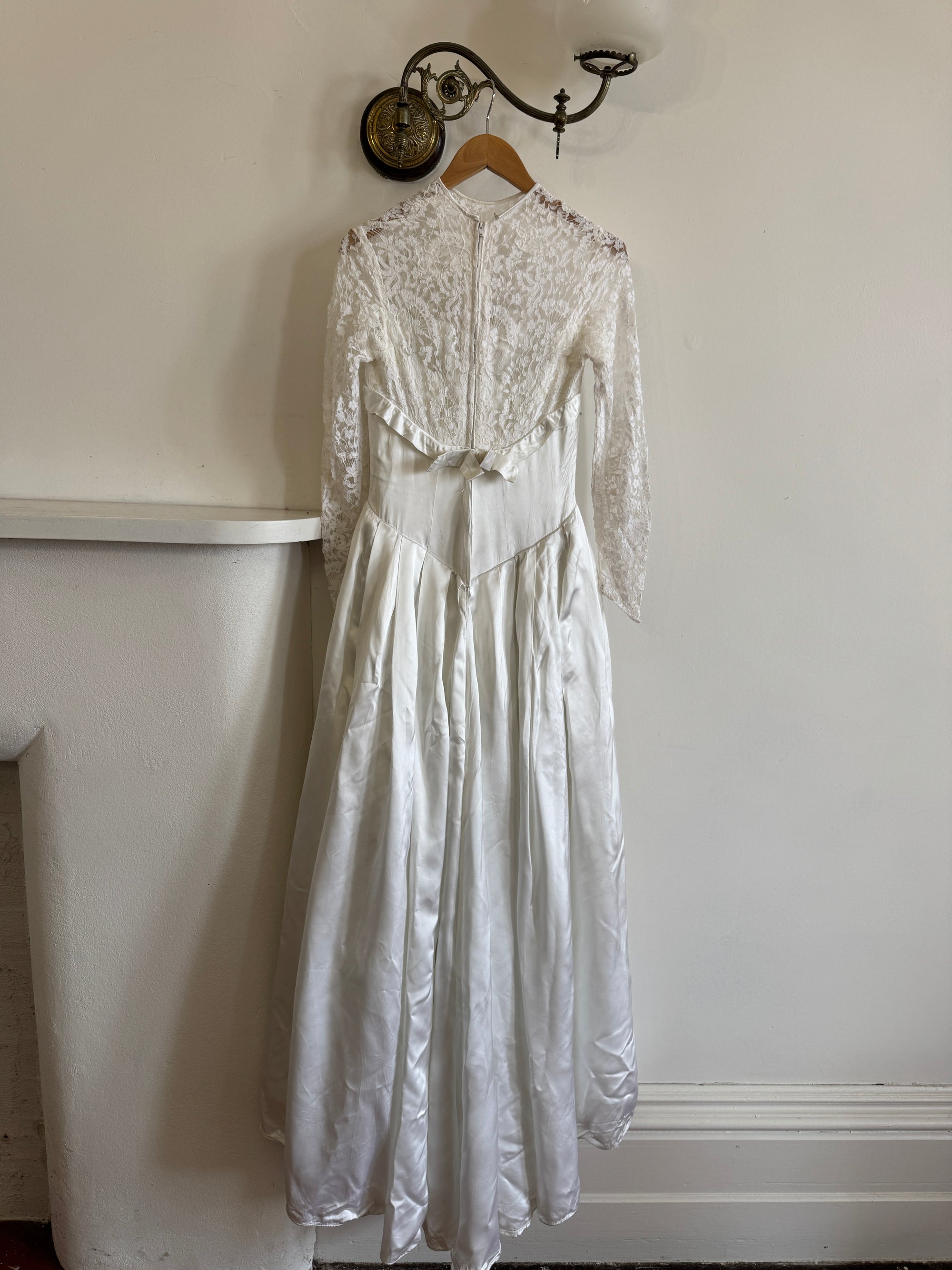 Vintage 50s Reworked Lace Long Sleeve Satin Wedding Gown With Bow