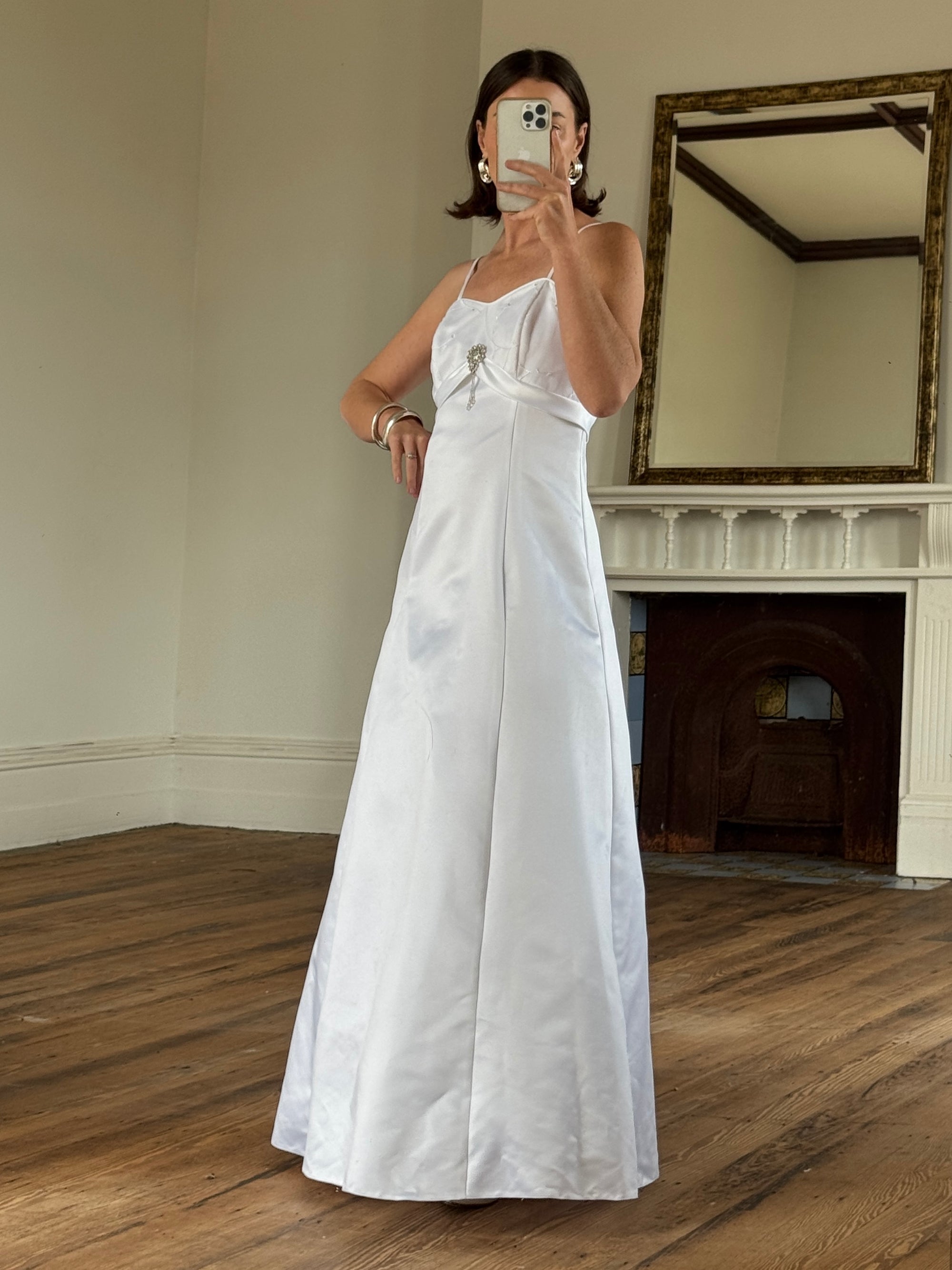 Vintage 90s A-Line Satin Wedding Dress with Rhinestone Pendant