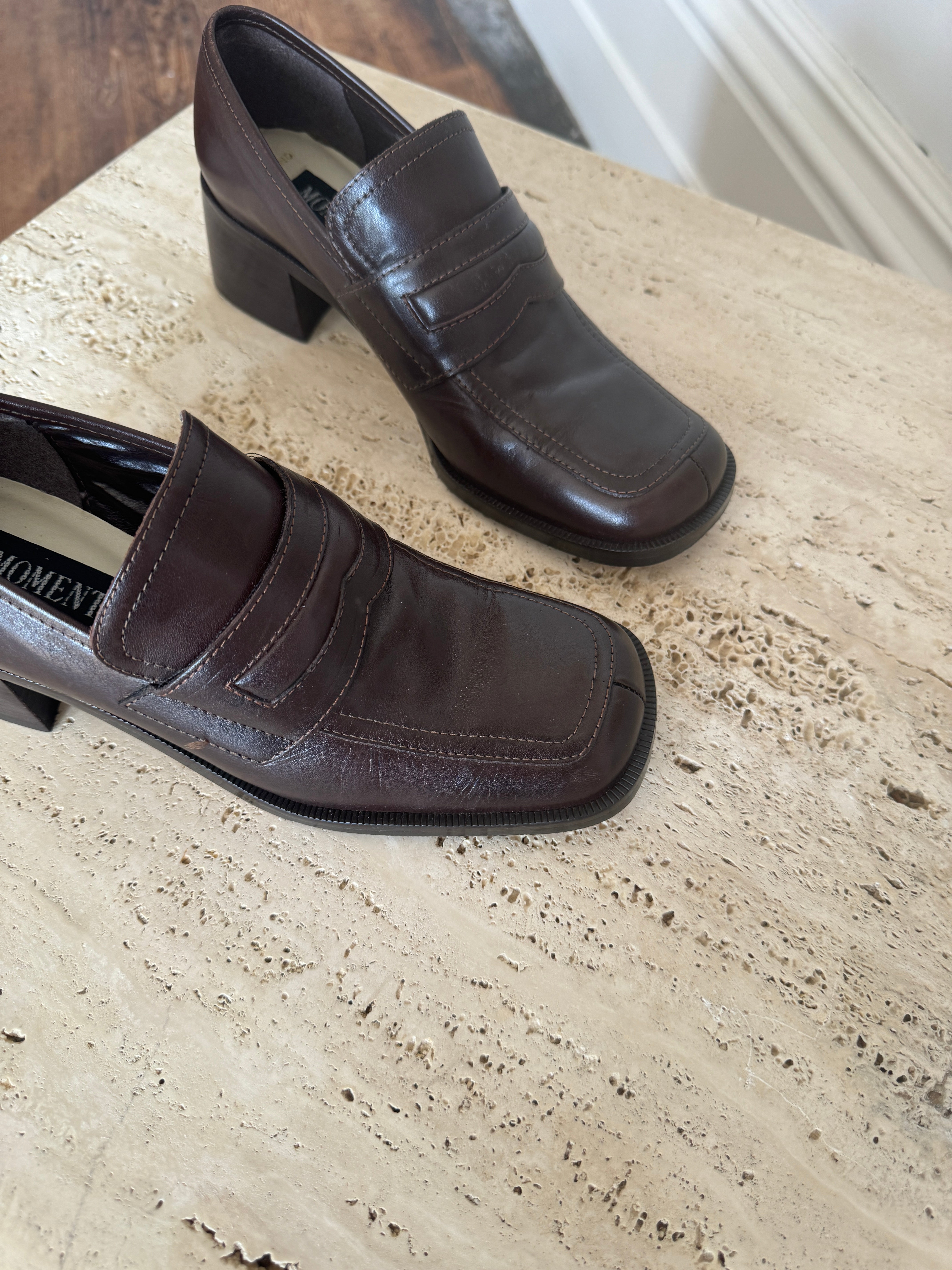 Vintage 90s Leather Heeled Loafers Brown