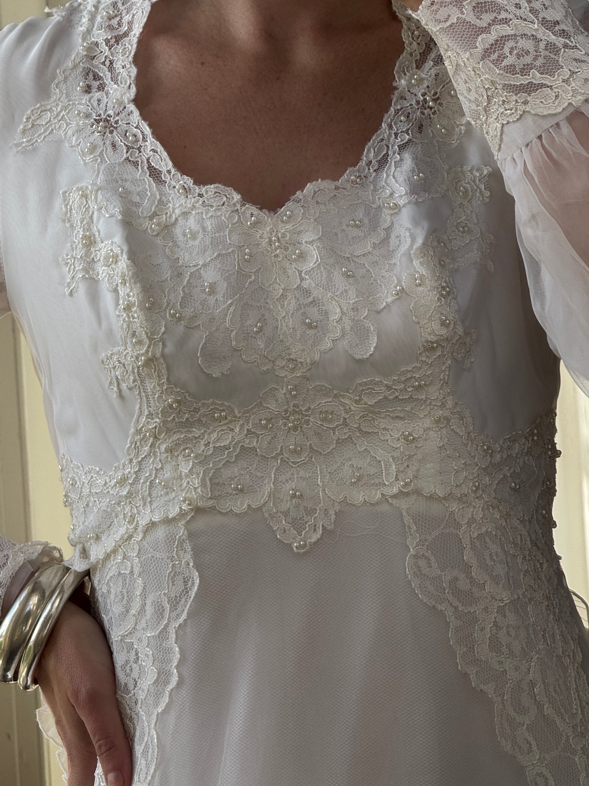 Vintage 60s Lace Wedding Dress With Pleated Ruffle Train