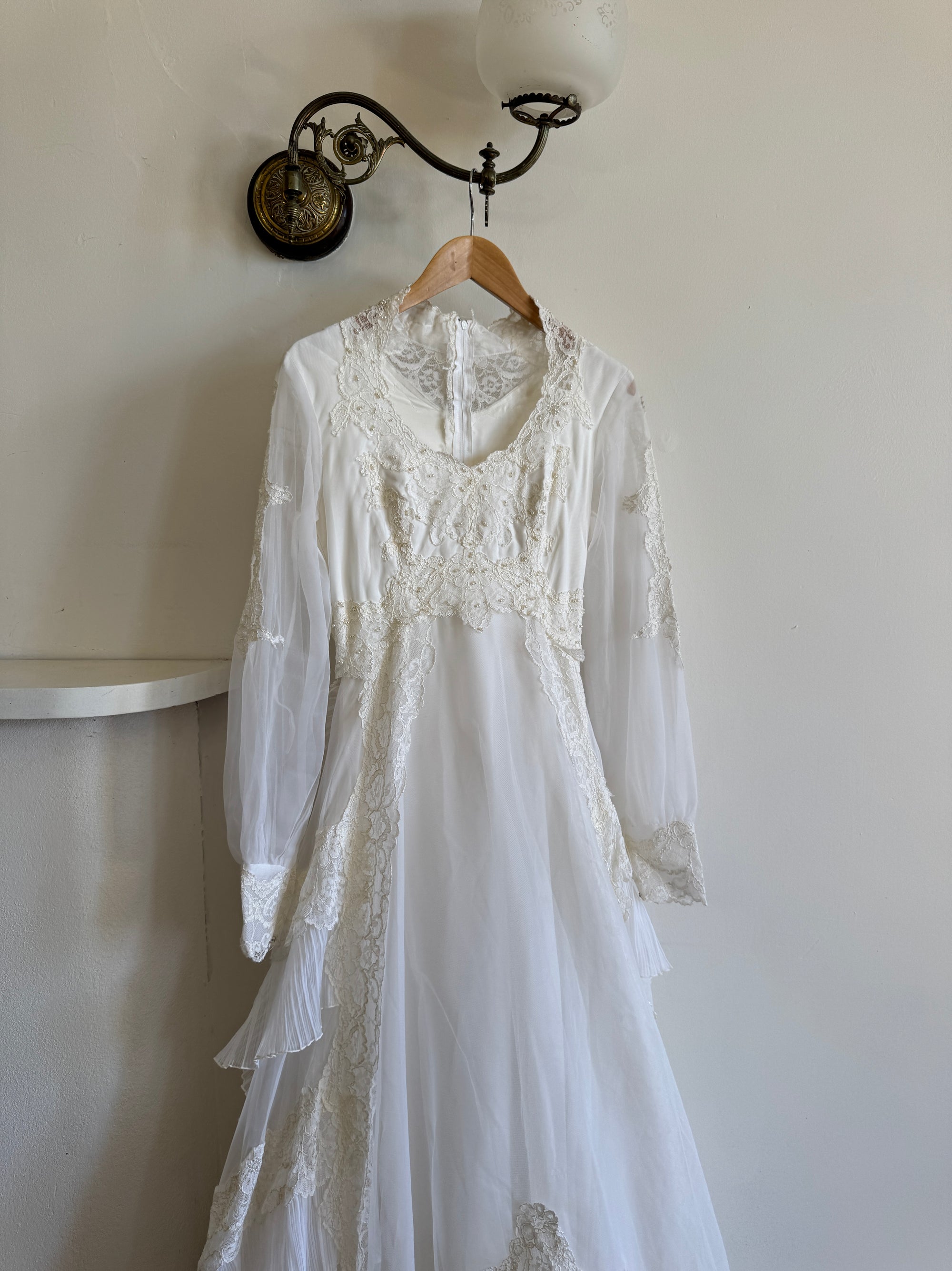 Vintage 60s Lace Wedding Dress With Pleated Ruffle Train