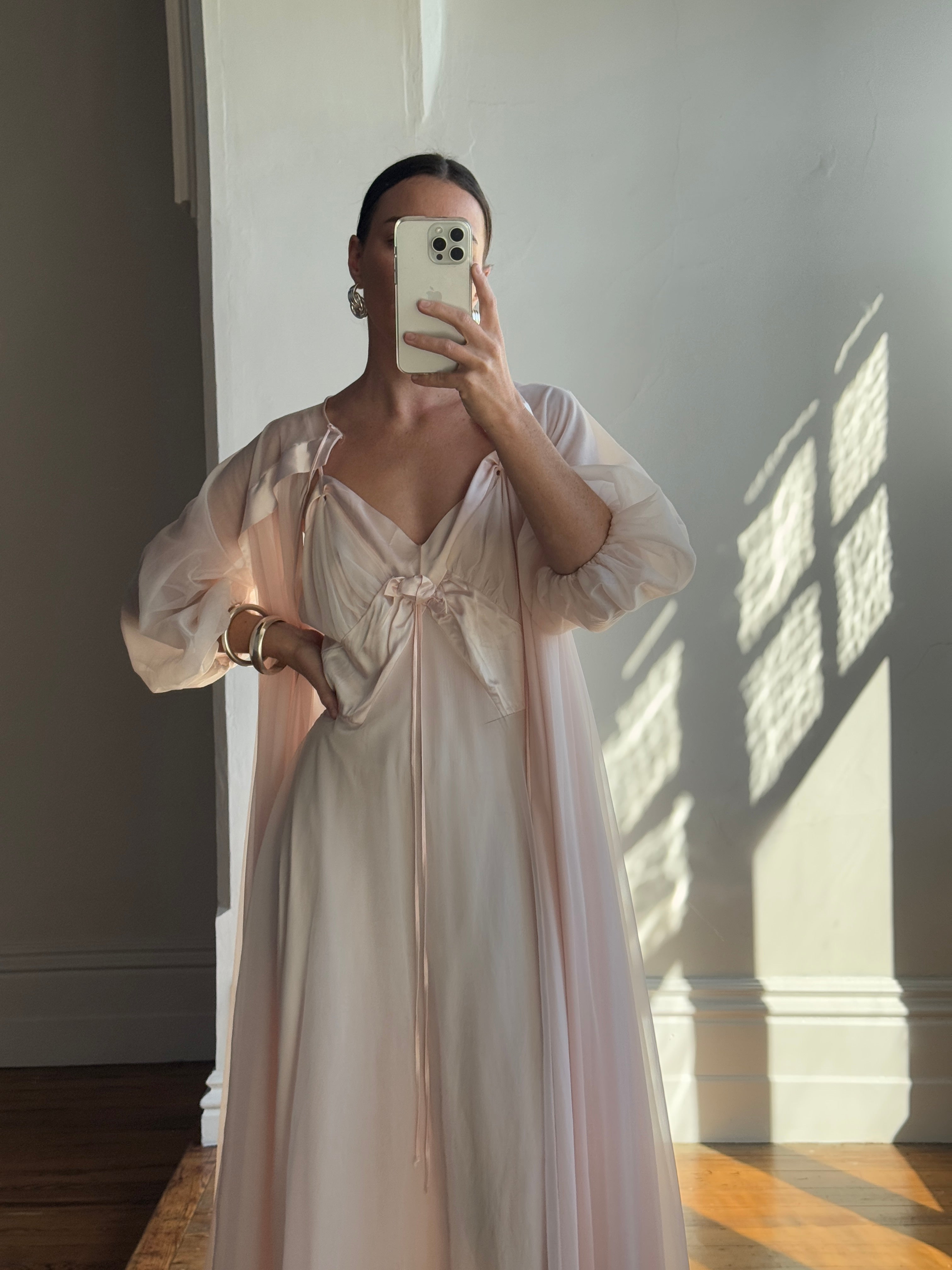 Vintage 60s Rosette Peignoir and Slip Set Pale Pink