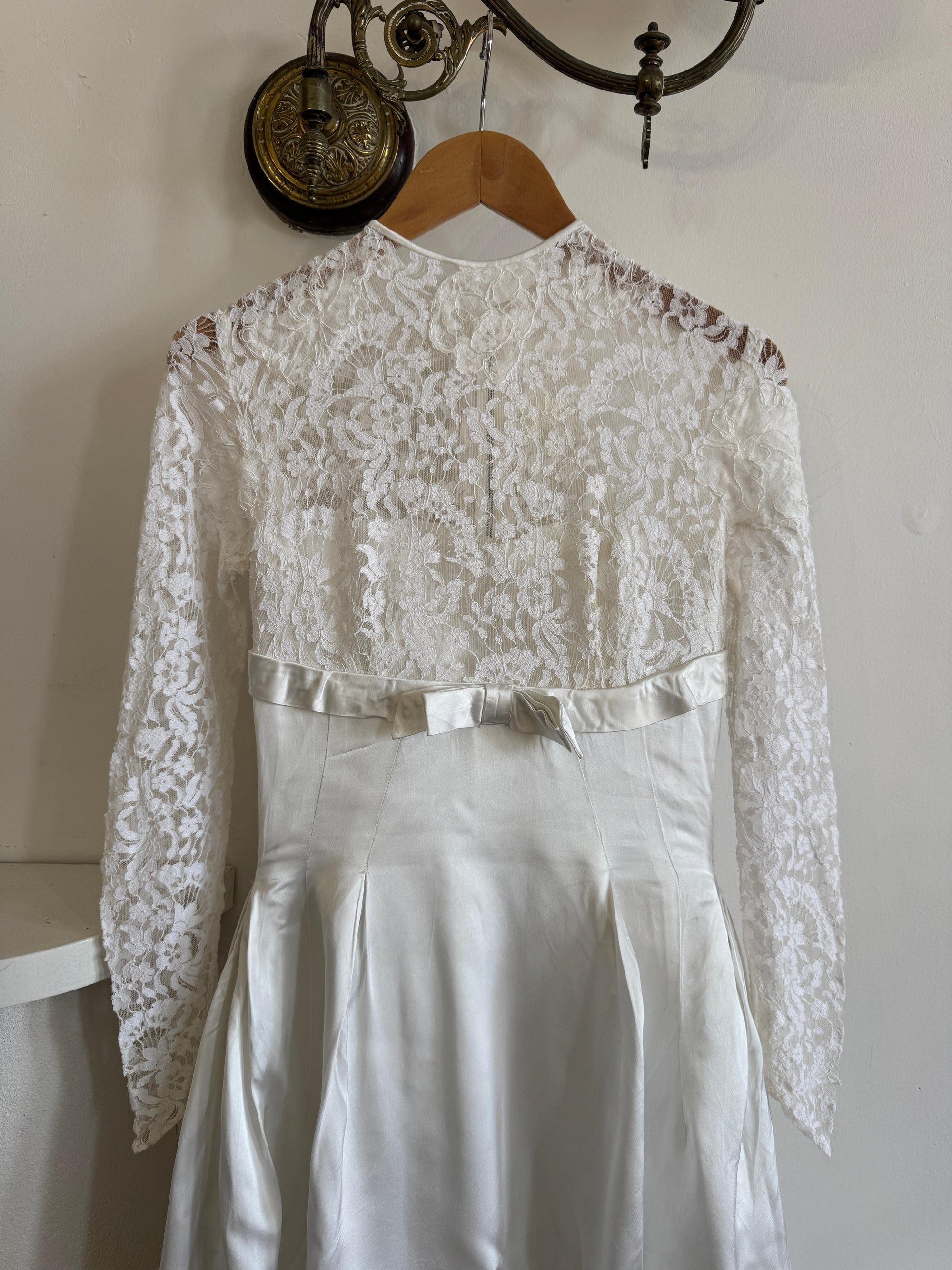 Vintage 50s Reworked Lace Long Sleeve Satin Wedding Gown With Bow