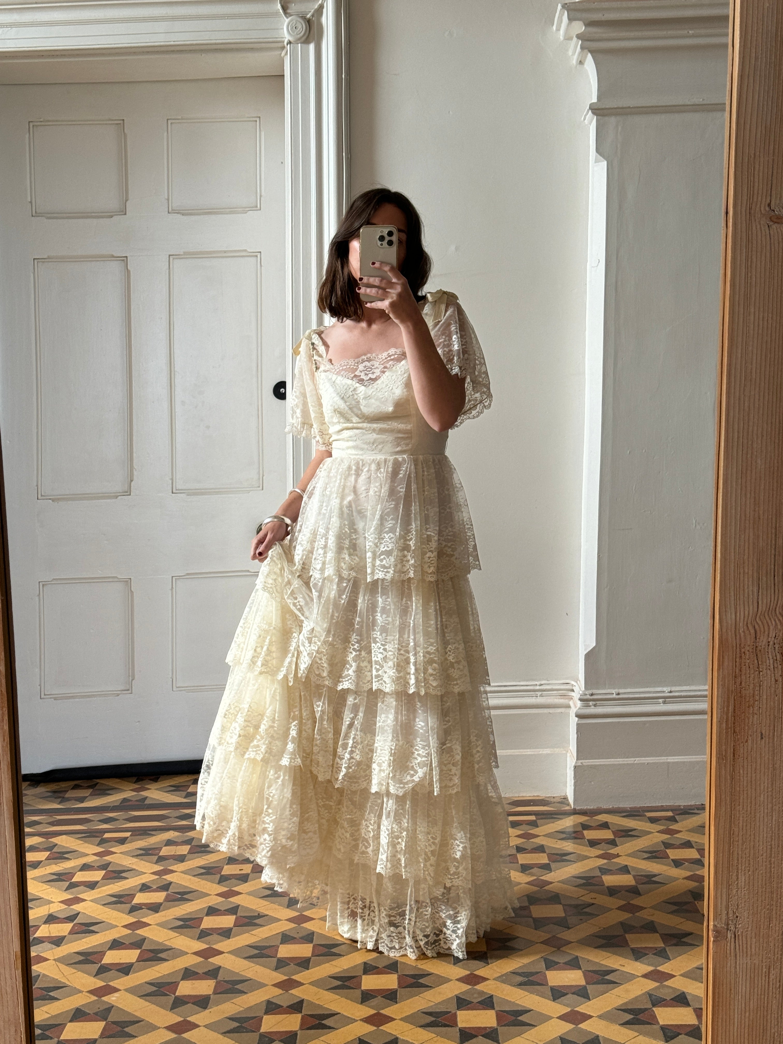 Vintage 70s Tiered Lace Wedding Dress With Bows