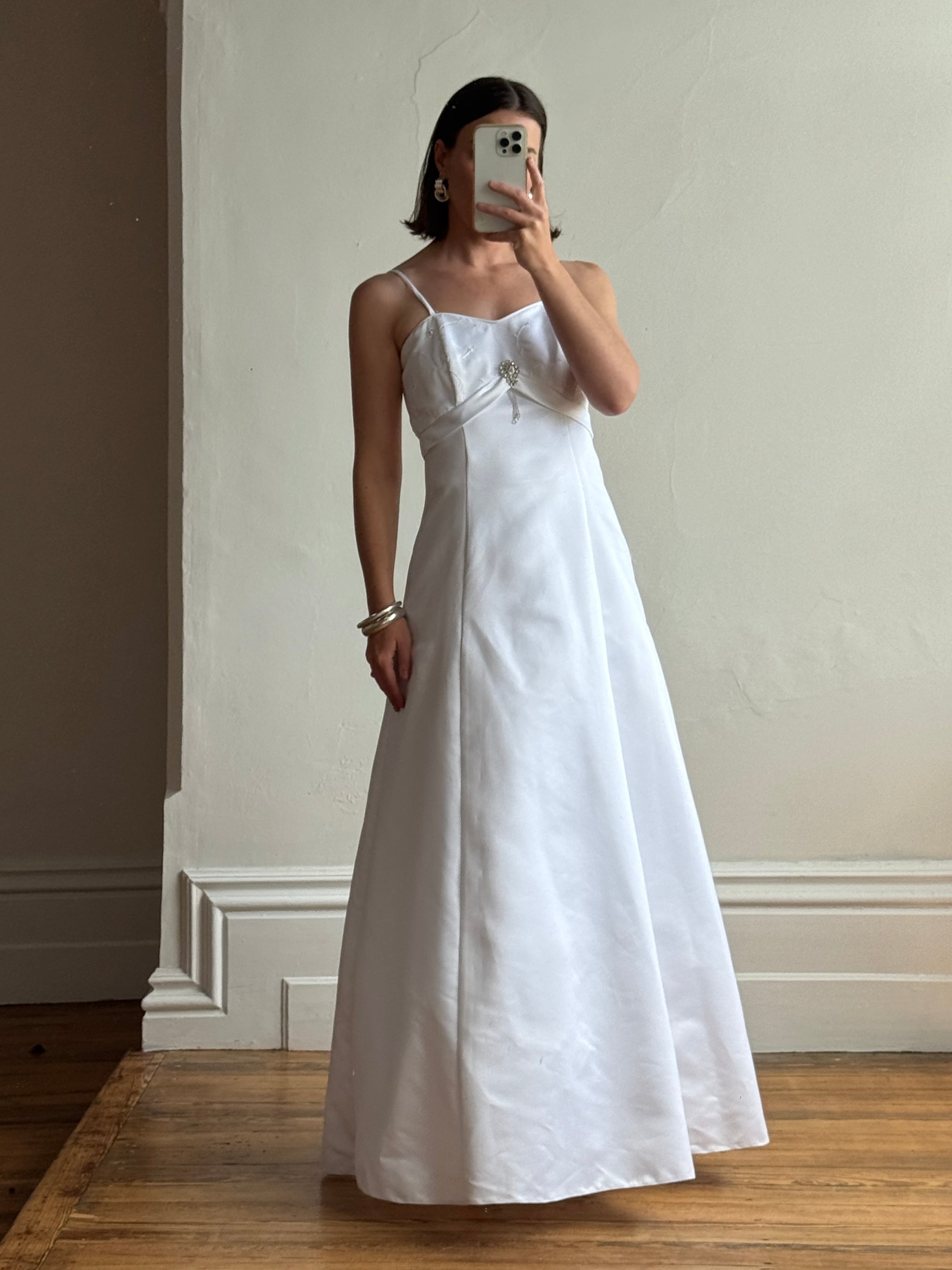 Vintage 90s A-Line Satin Wedding Dress with Rhinestone Pendant