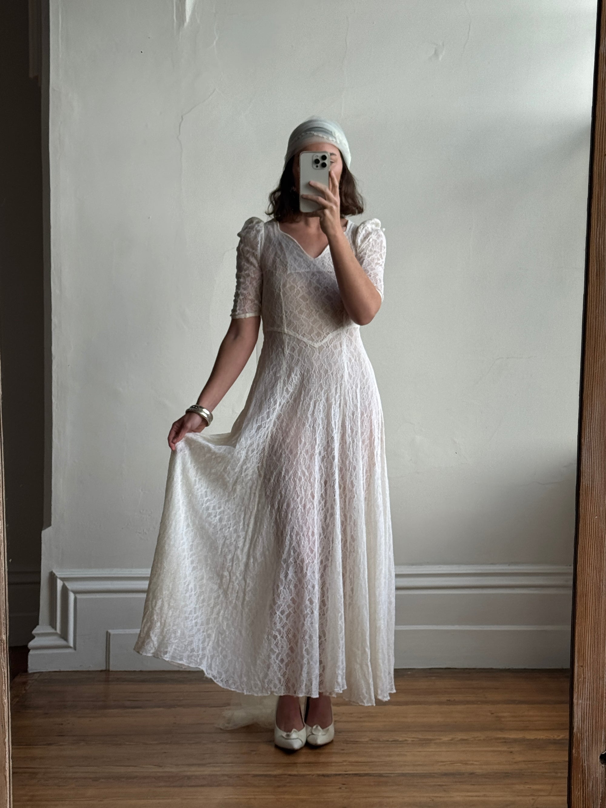 Vintage 30s Bias Cut Lace Wedding Dress Creme