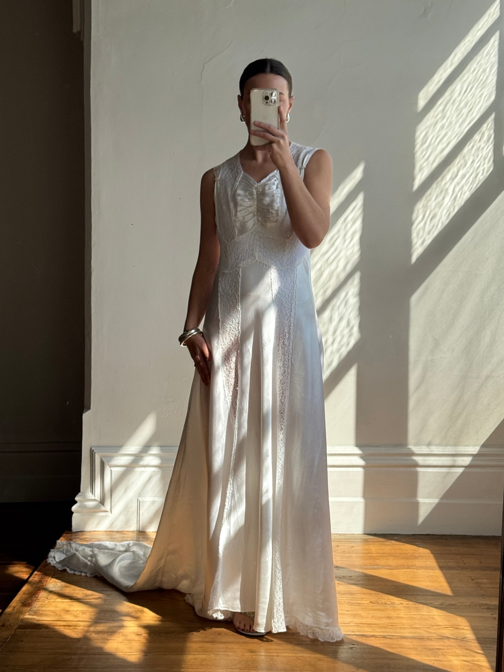 Vintage 40s Liquid Satin Sleeveless Lace Wedding Gown