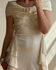 Vintage Stretch Ruffle Boat Neck Wedding Dress