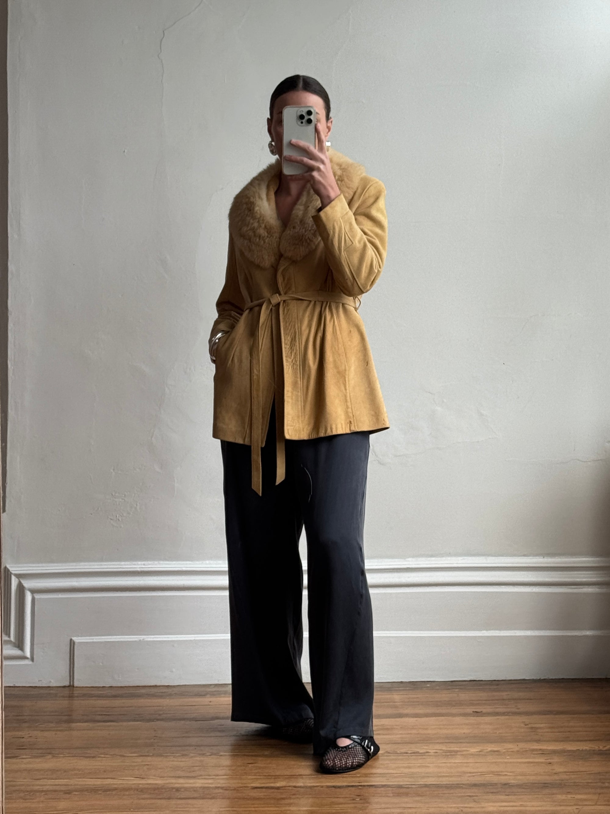 Vintage 70s Caramel Suede Belted Jacket with Fur Collar