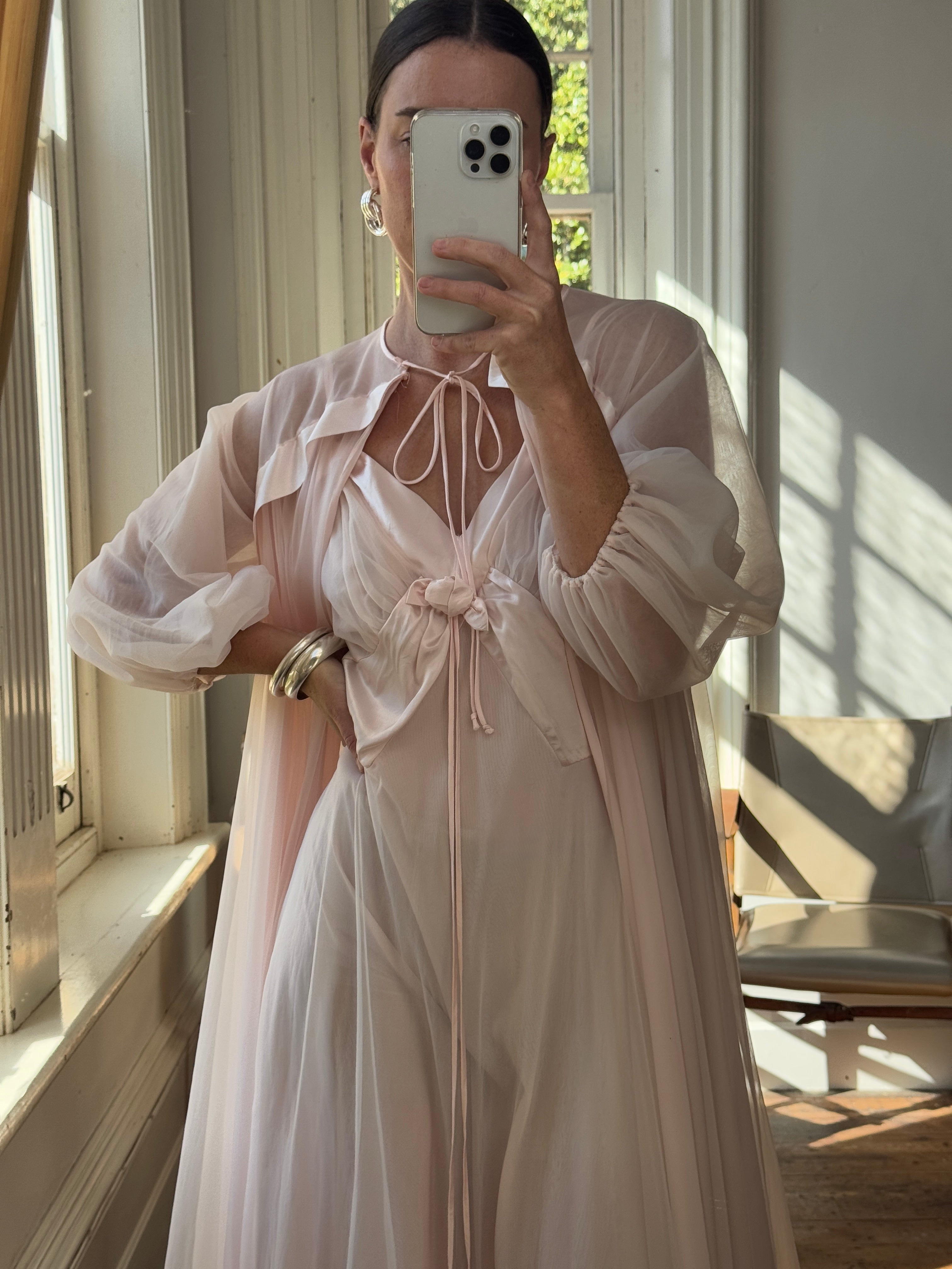 Vintage 60s Rosette Peignoir and Slip Set Pale Pink