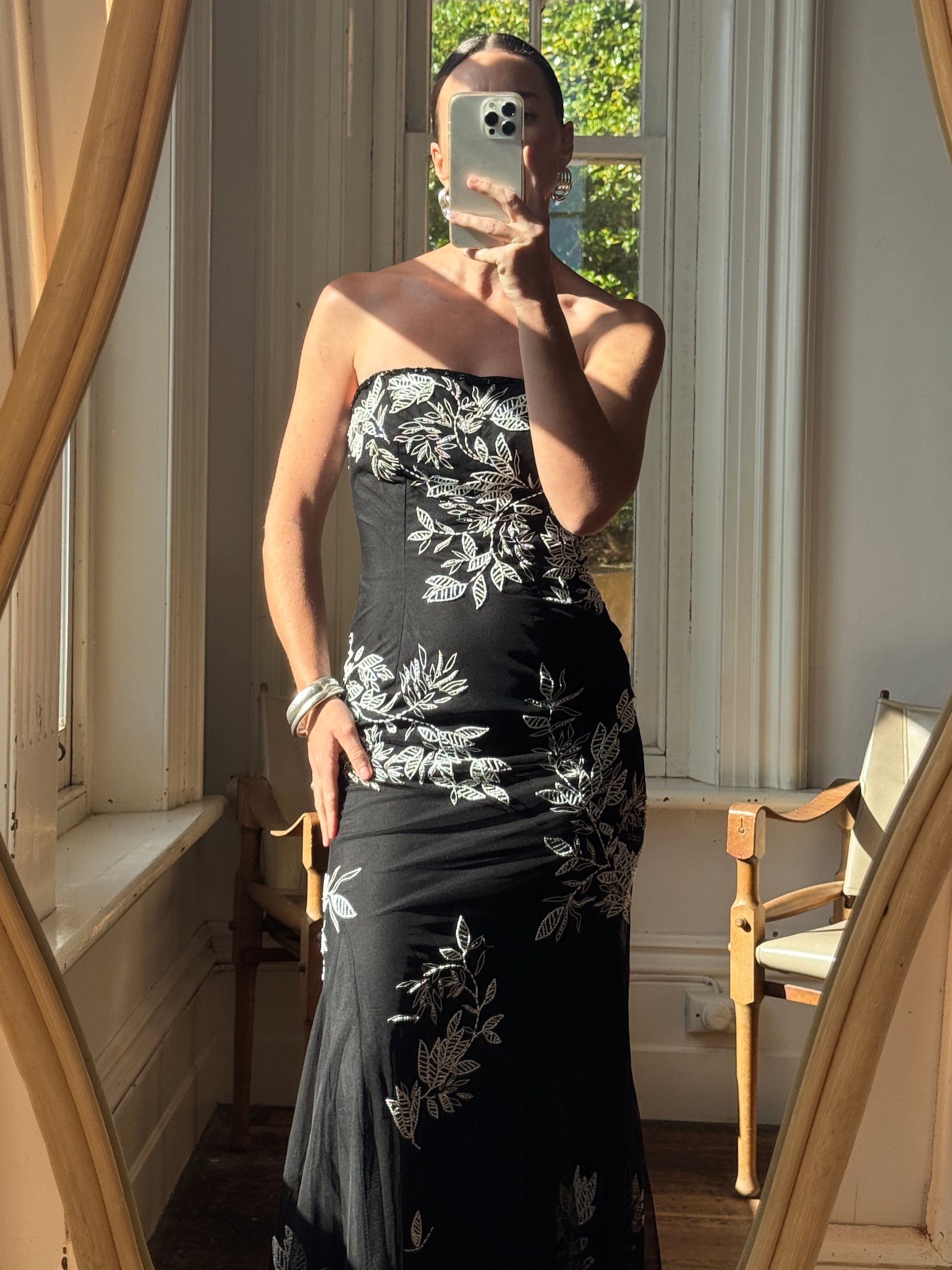 Vintage 90s Embroidered Net Strapless Dress Noir and White