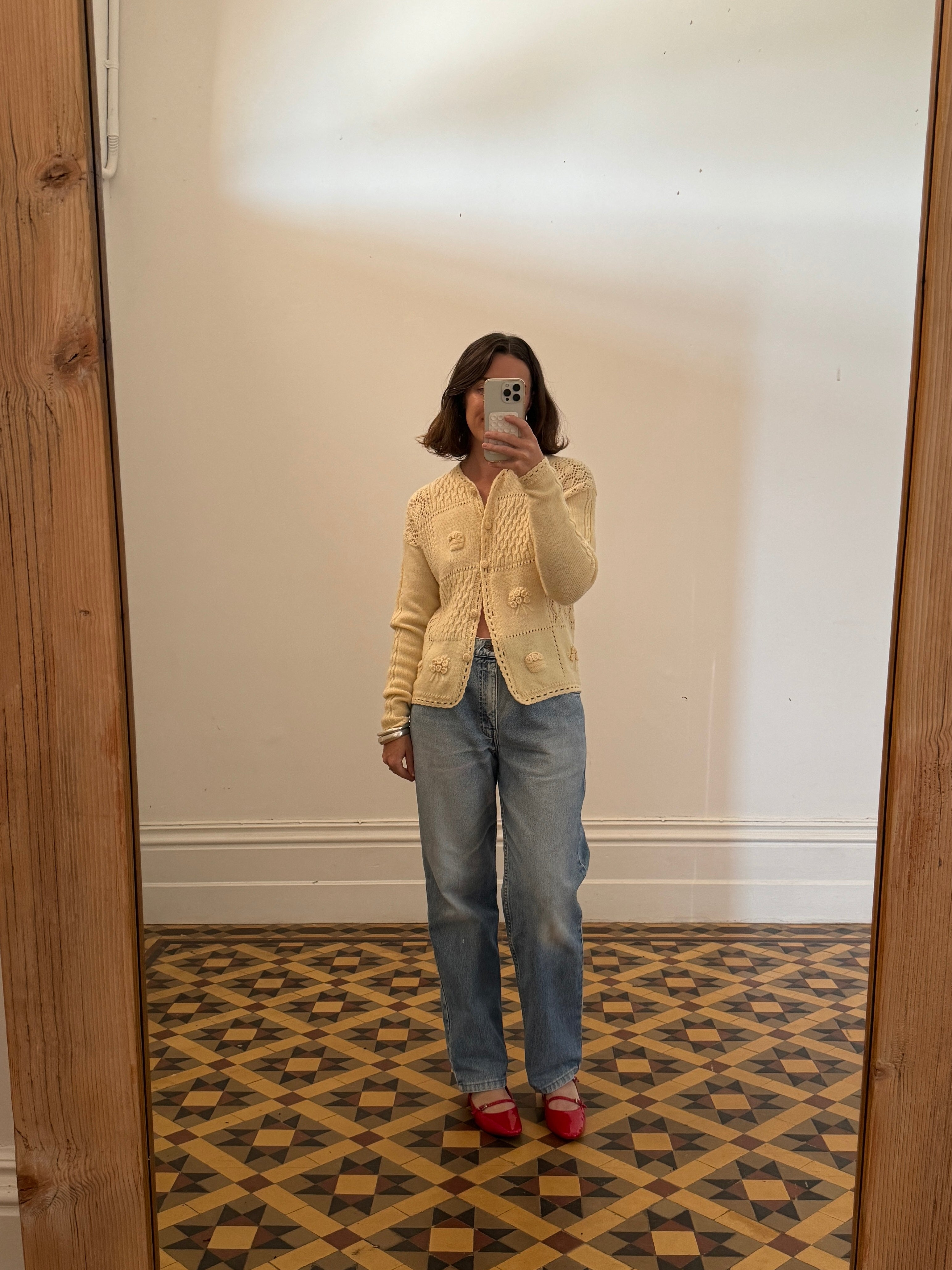 Vintage 90s Pure Wool Bouquet Knitted Cardi Creme