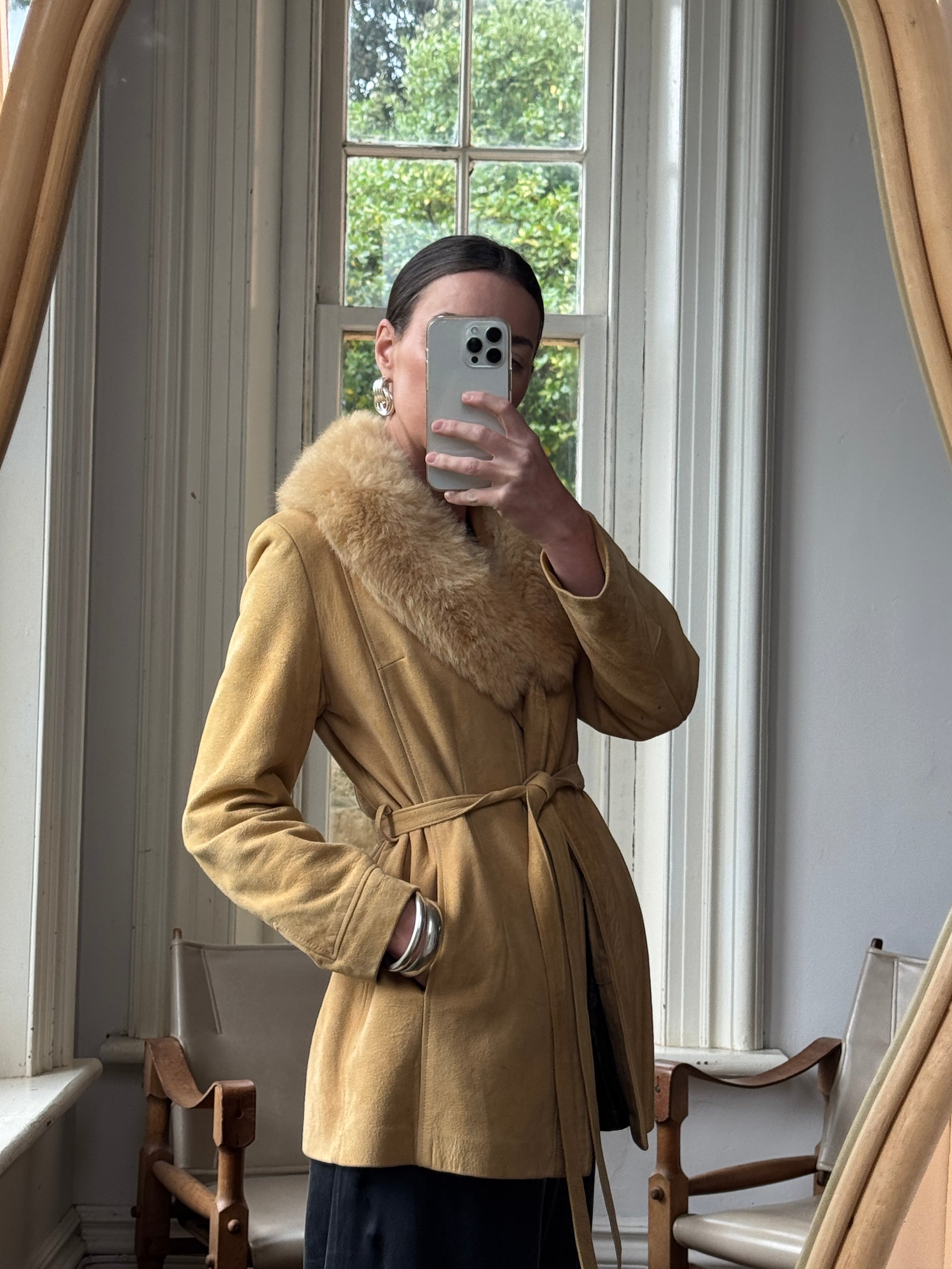 Vintage 70s Caramel Suede Belted Jacket with Fur Collar