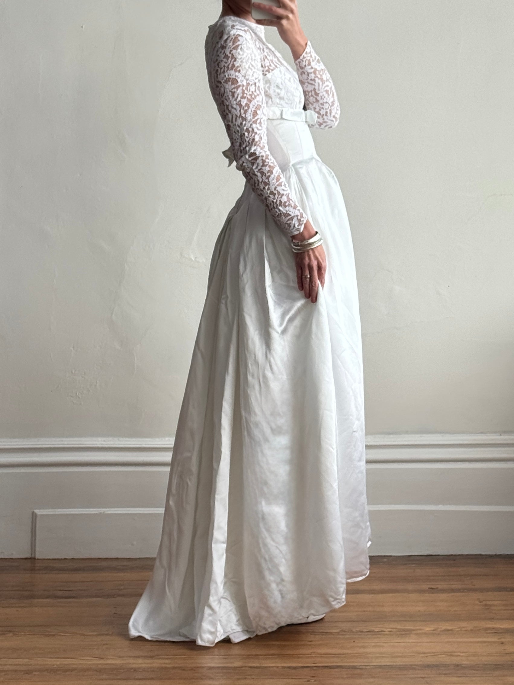 Vintage 50s Reworked Lace Long Sleeve Satin Wedding Gown With Bow