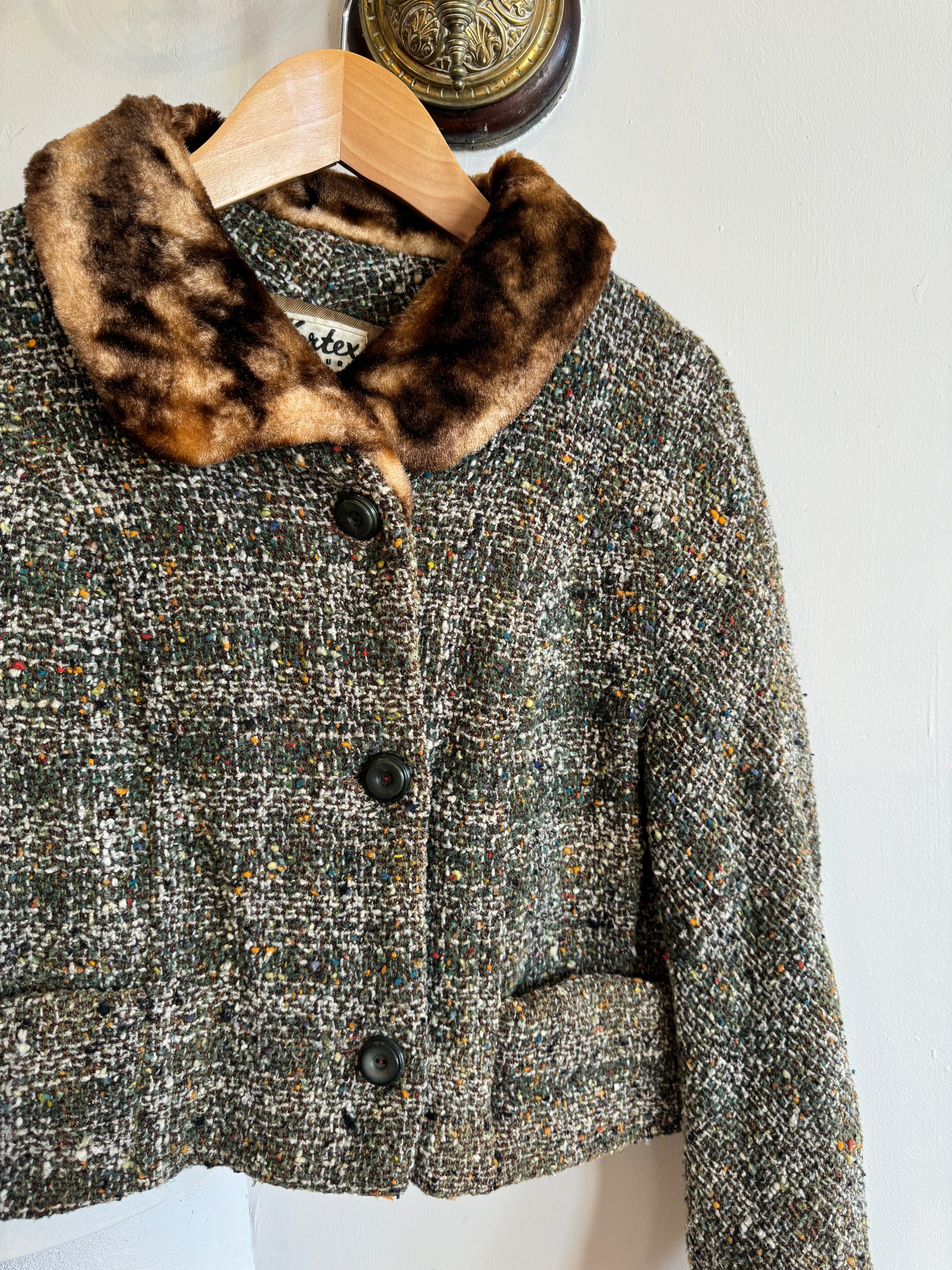 Vintage Olive Tweed Cropped Coat with Faux Fur Collar