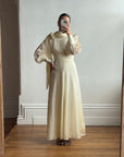 Vintage 60s Boat Neck Pussybow Wedding Dress