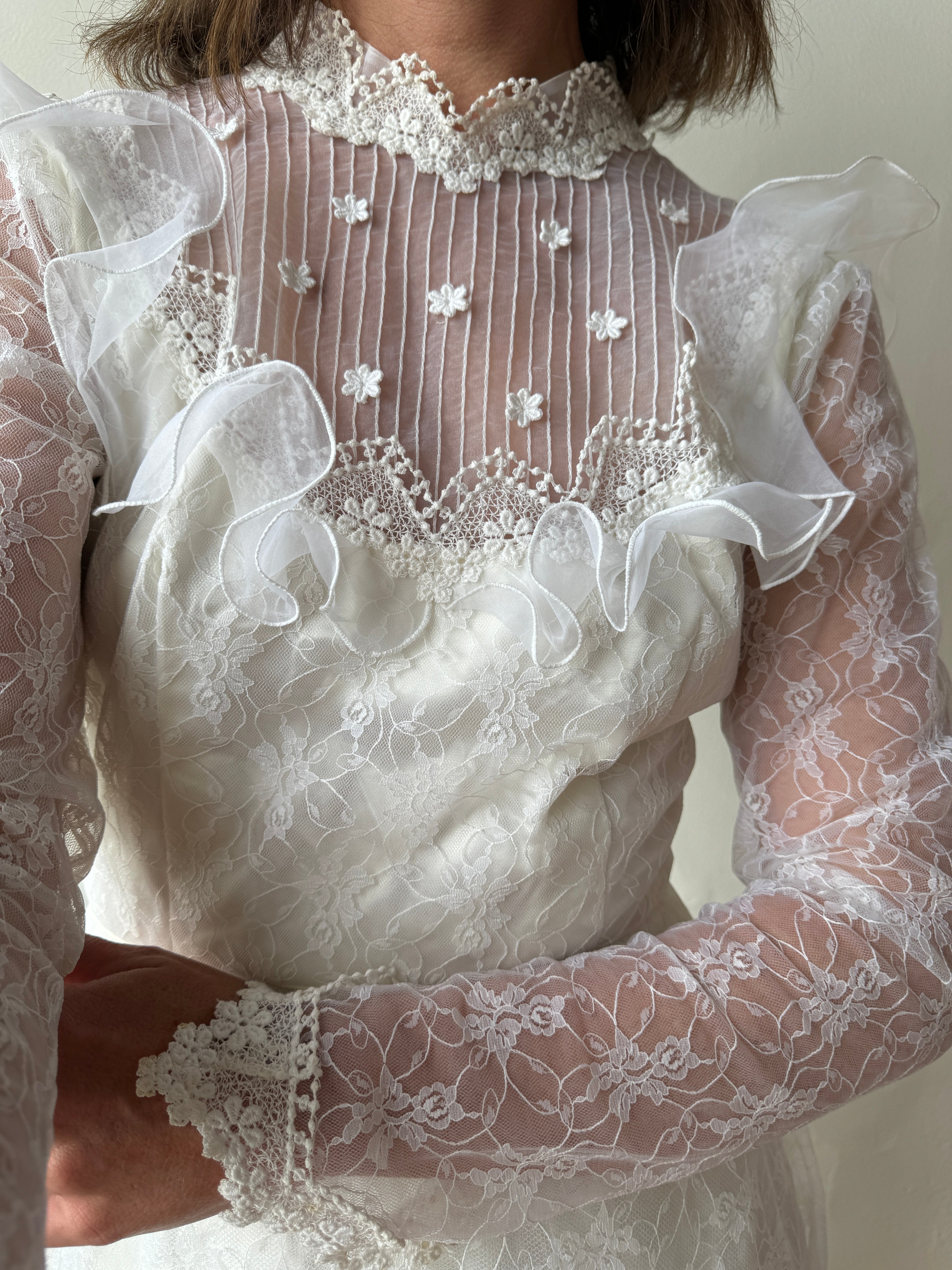 Vintage 70s Embroidered Lace Wedding Gown With Train