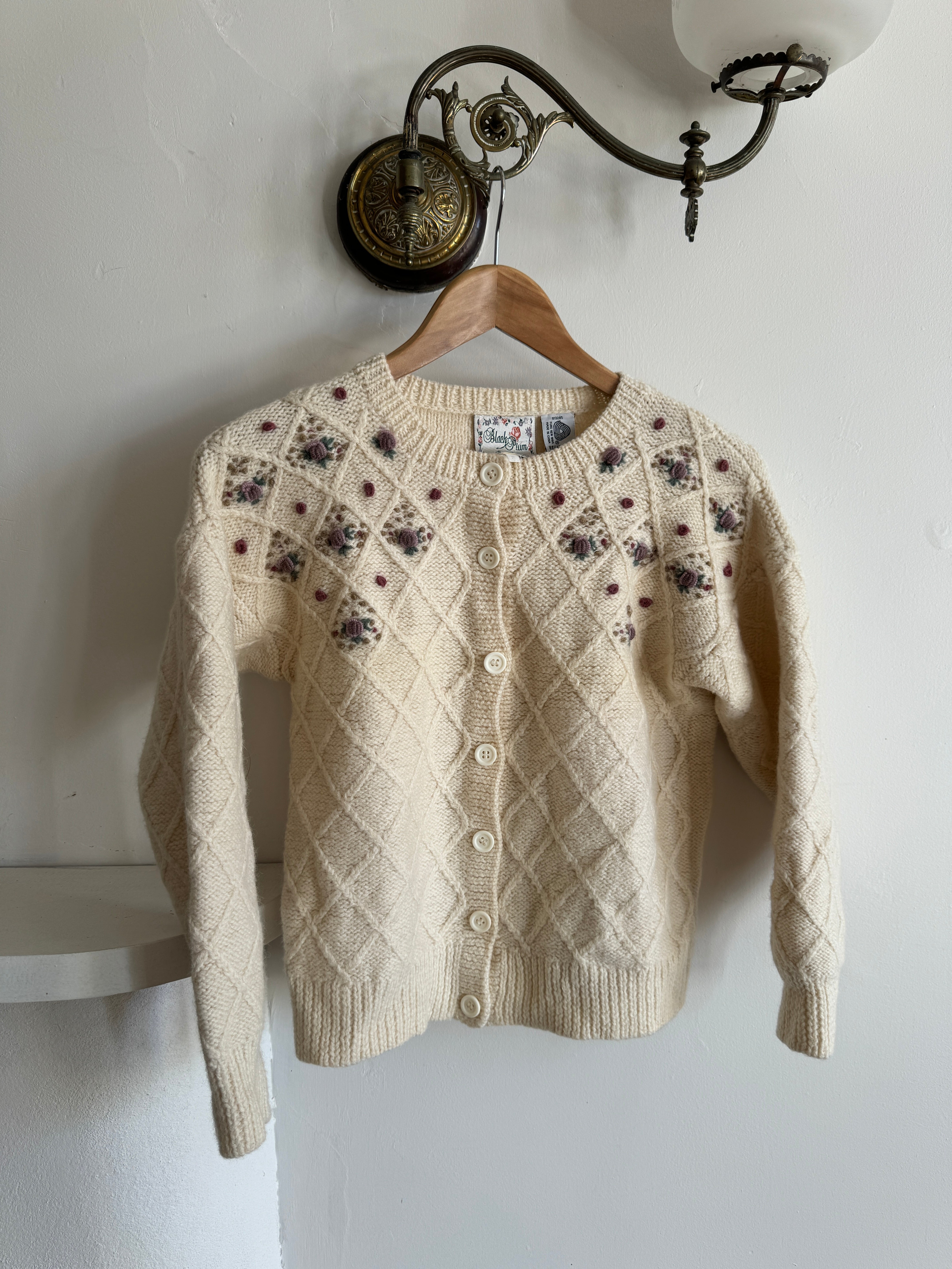 Vintage Pure Wool Embroidered Floral Cardigan Creme