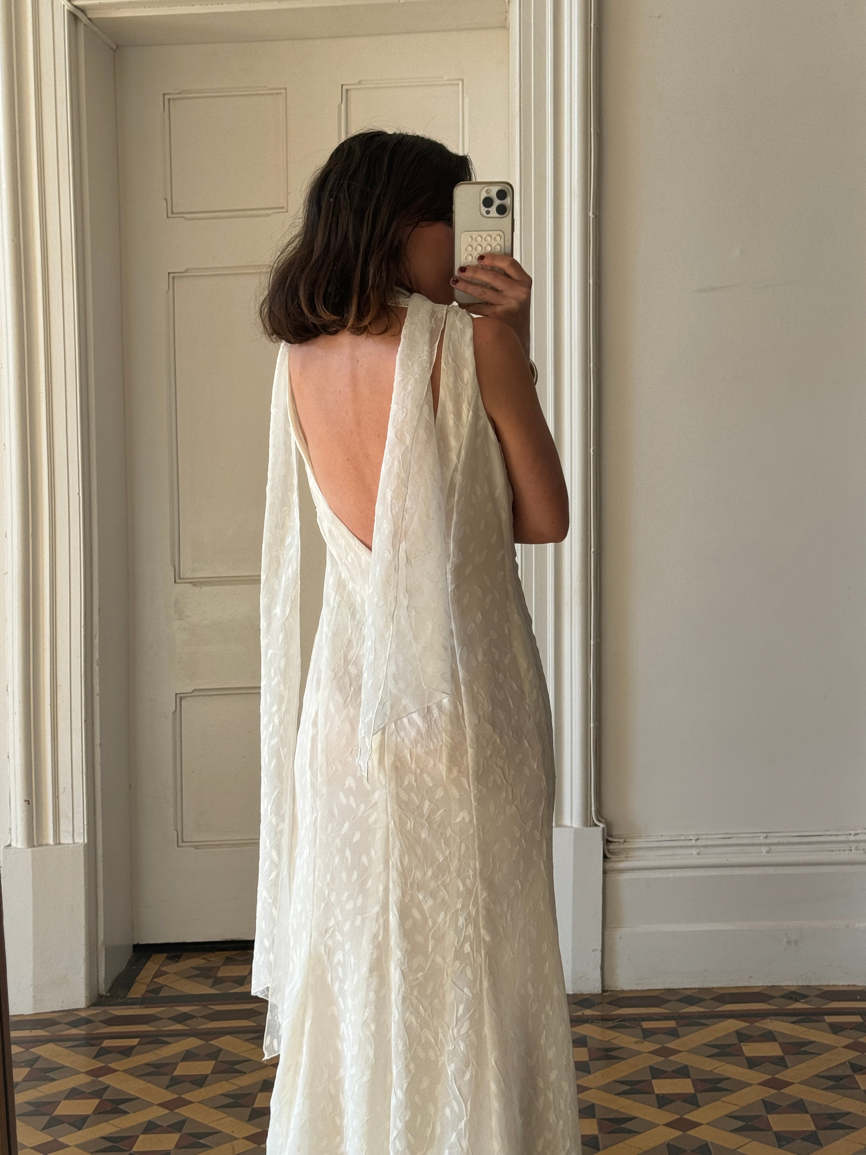 Vintage V Neck Sheer Vine Wedding Dress