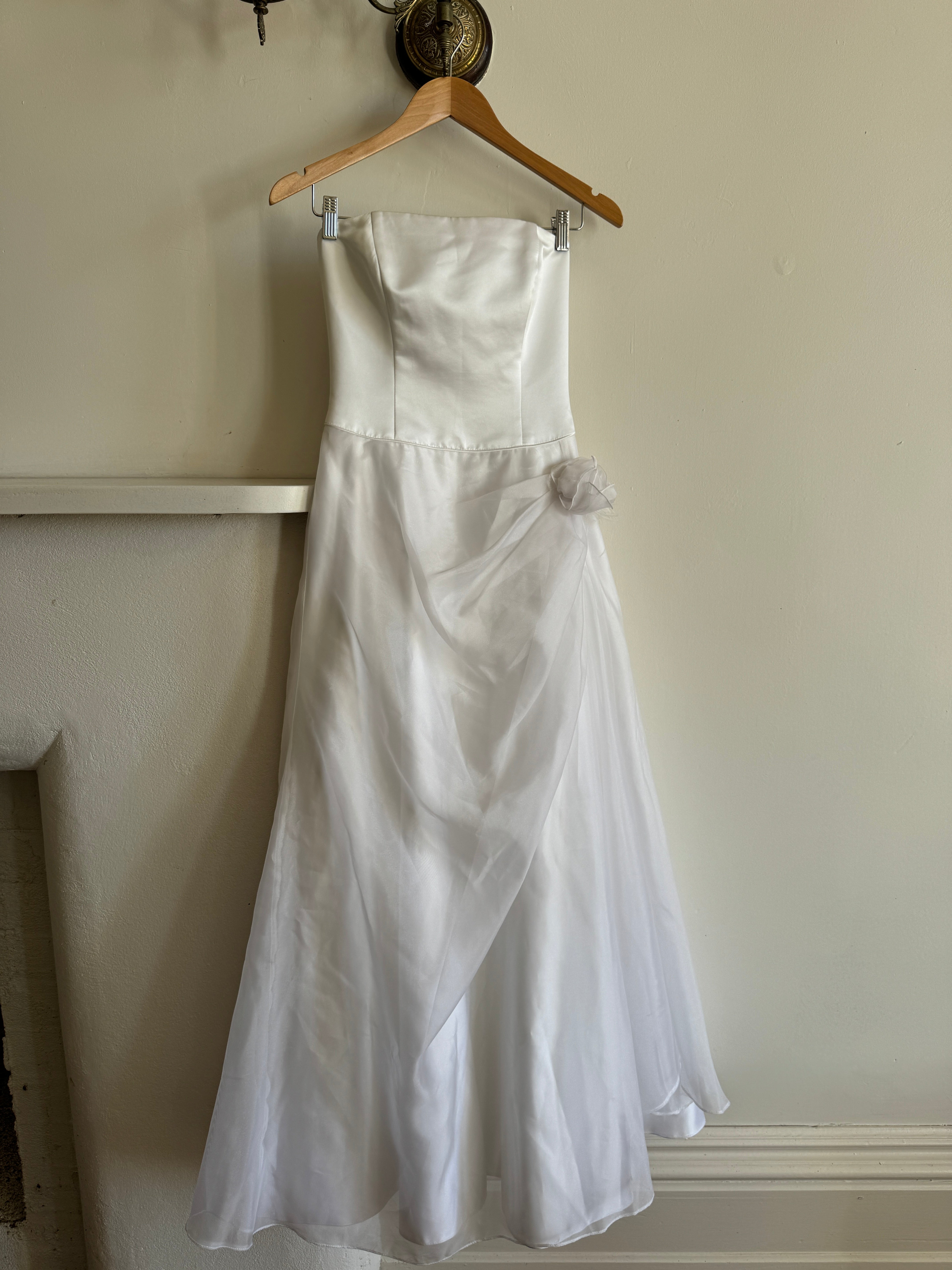 Vintage 90s Princess Strapless Wedding Dress