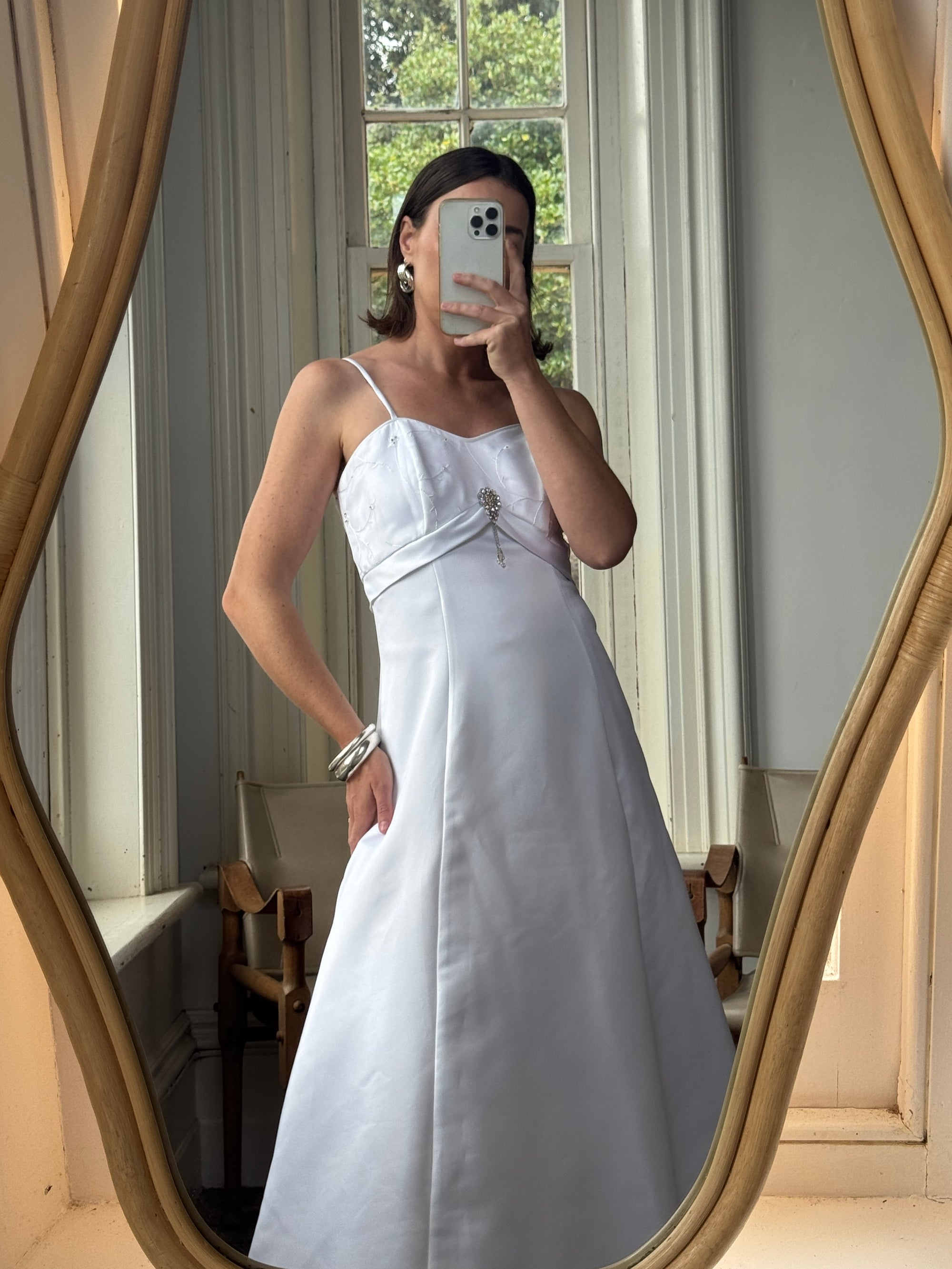 Vintage 90s A-Line Satin Wedding Dress with Rhinestone Pendant