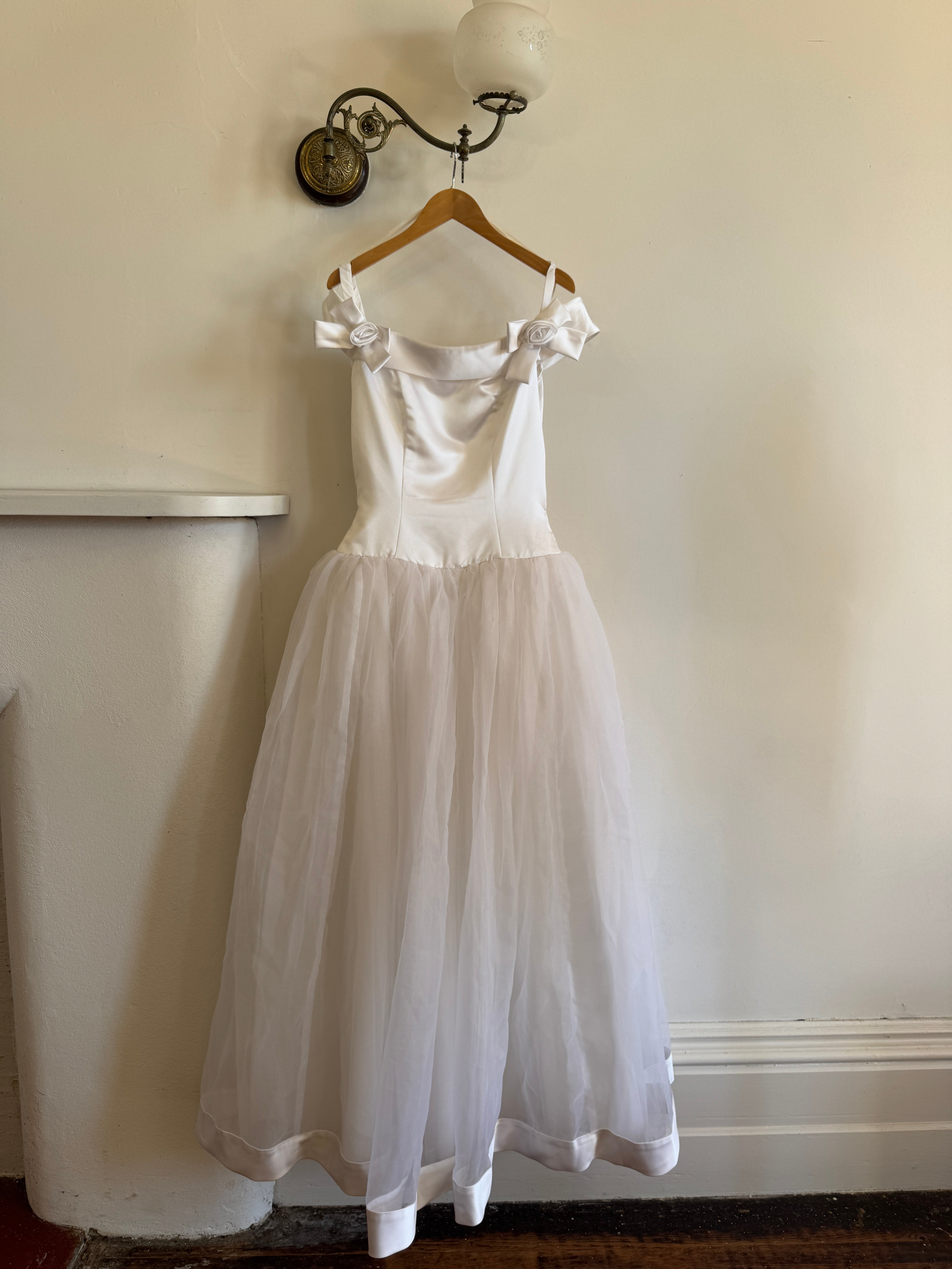 Vintage Y2K Satin Drop Waist Tulle Wedding Dress With Bows