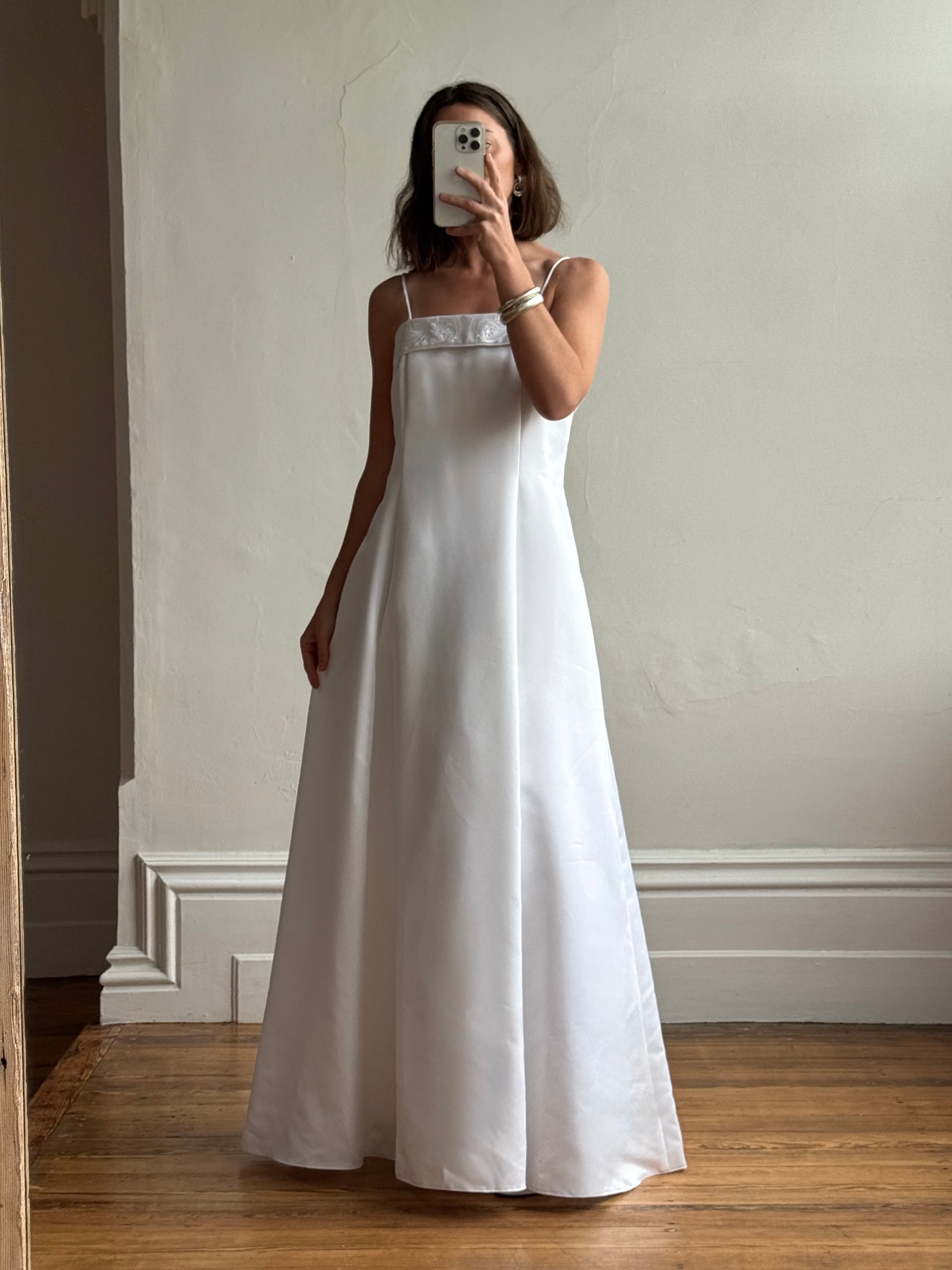 Vintage 90s Classic Strapless Wedding Gown