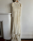 Vintage 40s Collared Lace Wedding Gown With Train
