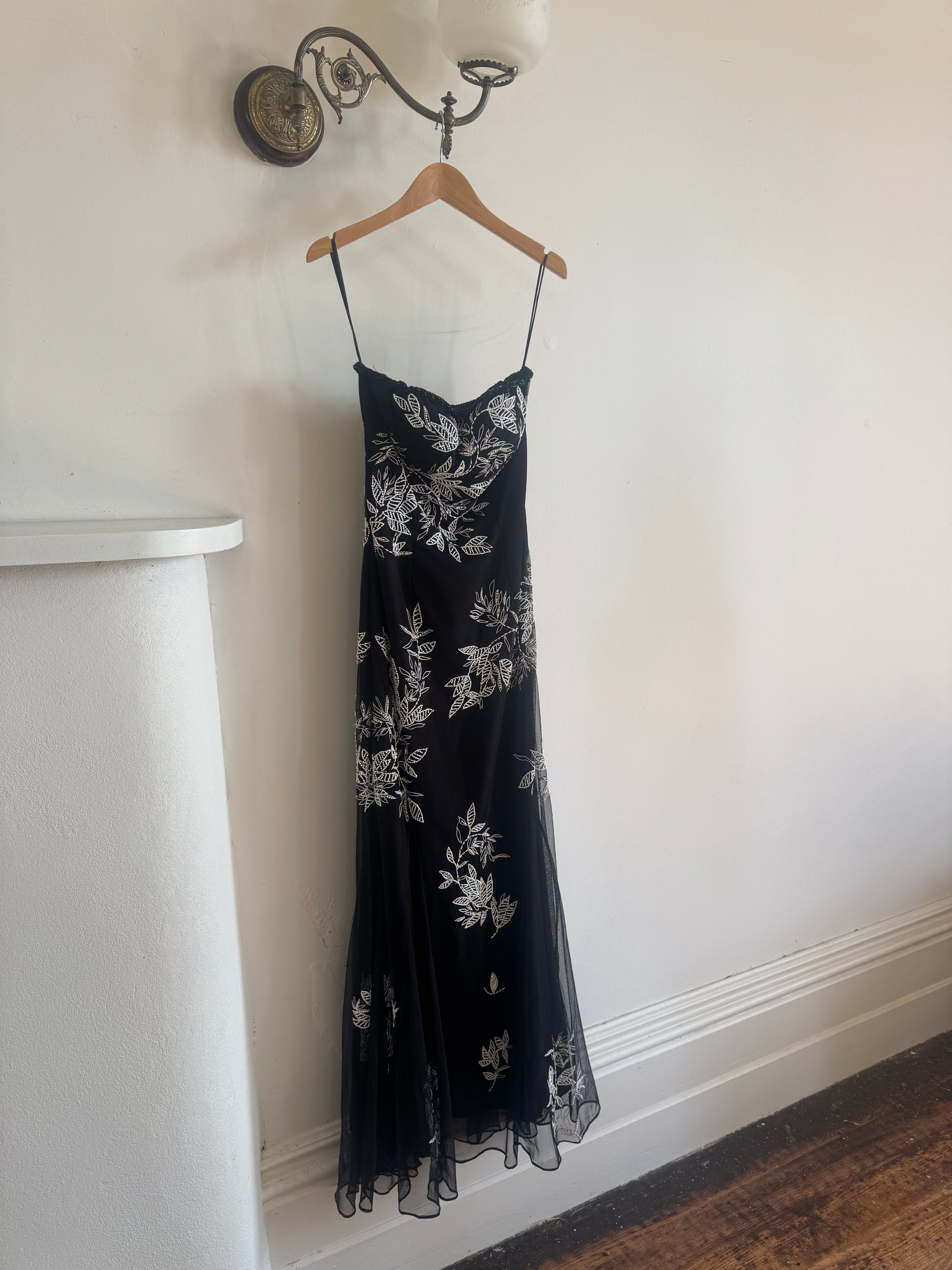 Vintage 90s Embroidered Net Strapless Dress Noir and White