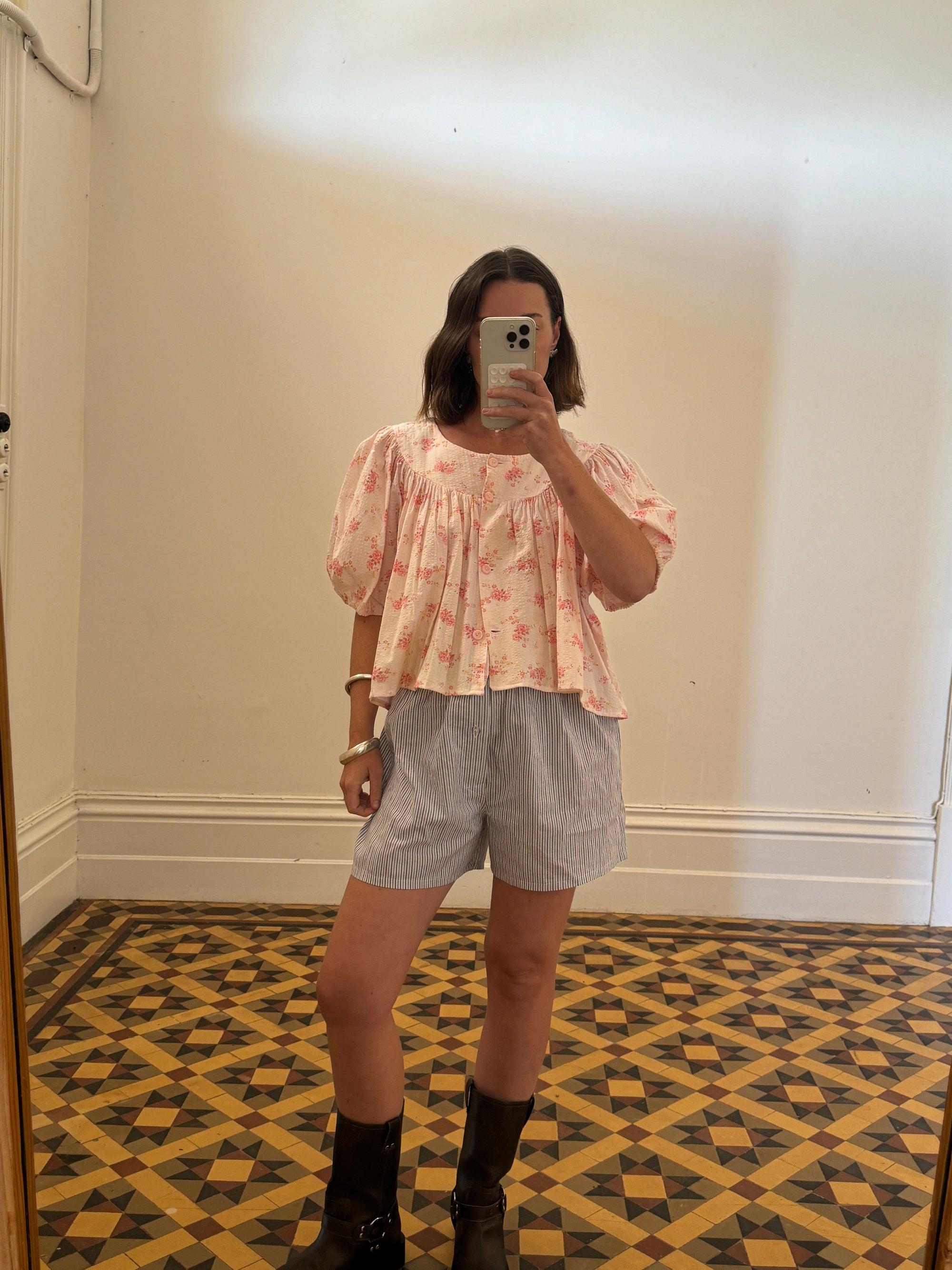 Vintage Puff Sleeve Floral Button Up Blouse Pink