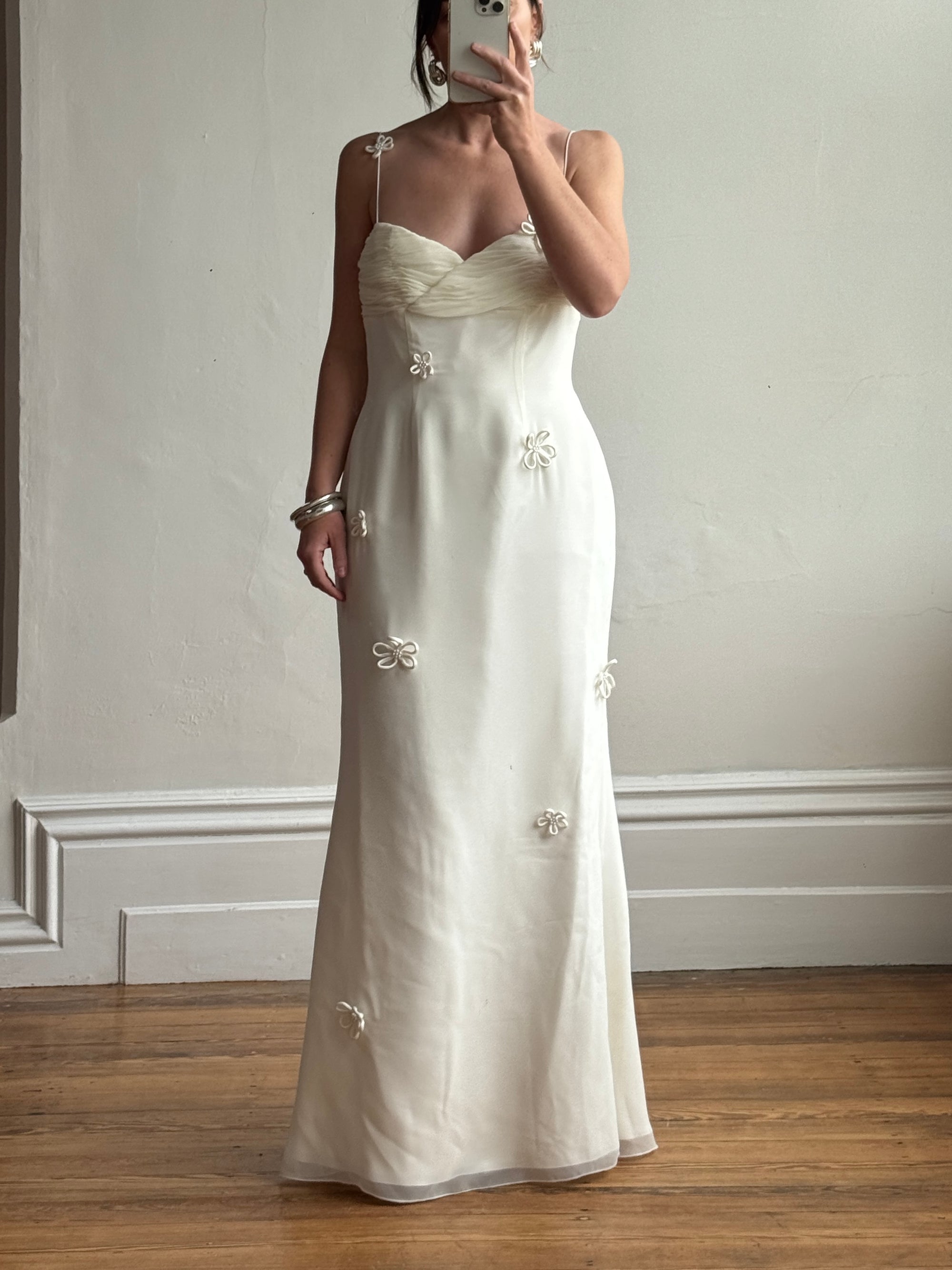 Vintage 90s Gathered Daisy Wedding Dress