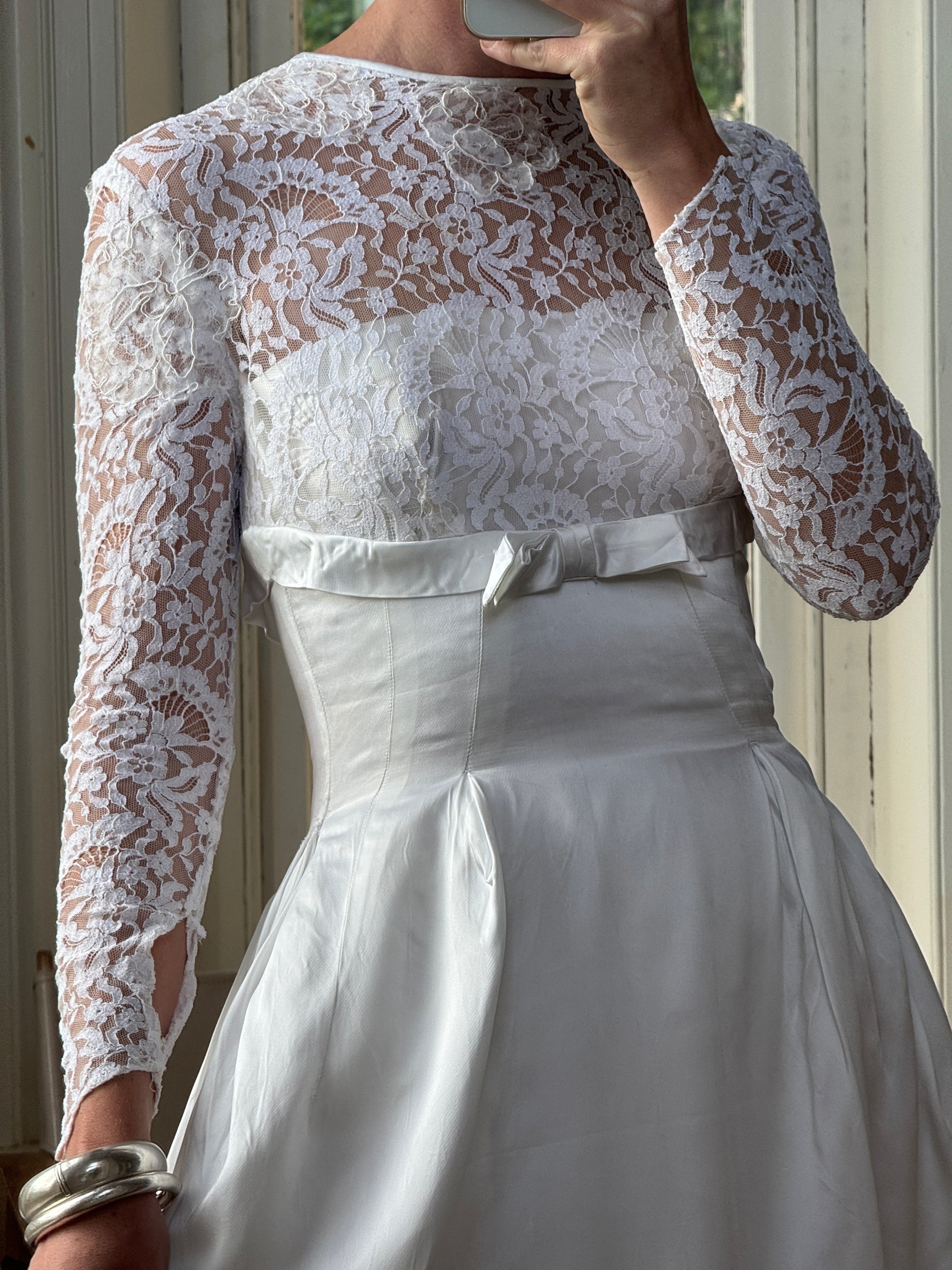 Vintage 50s Reworked Lace Long Sleeve Satin Wedding Gown With Bow