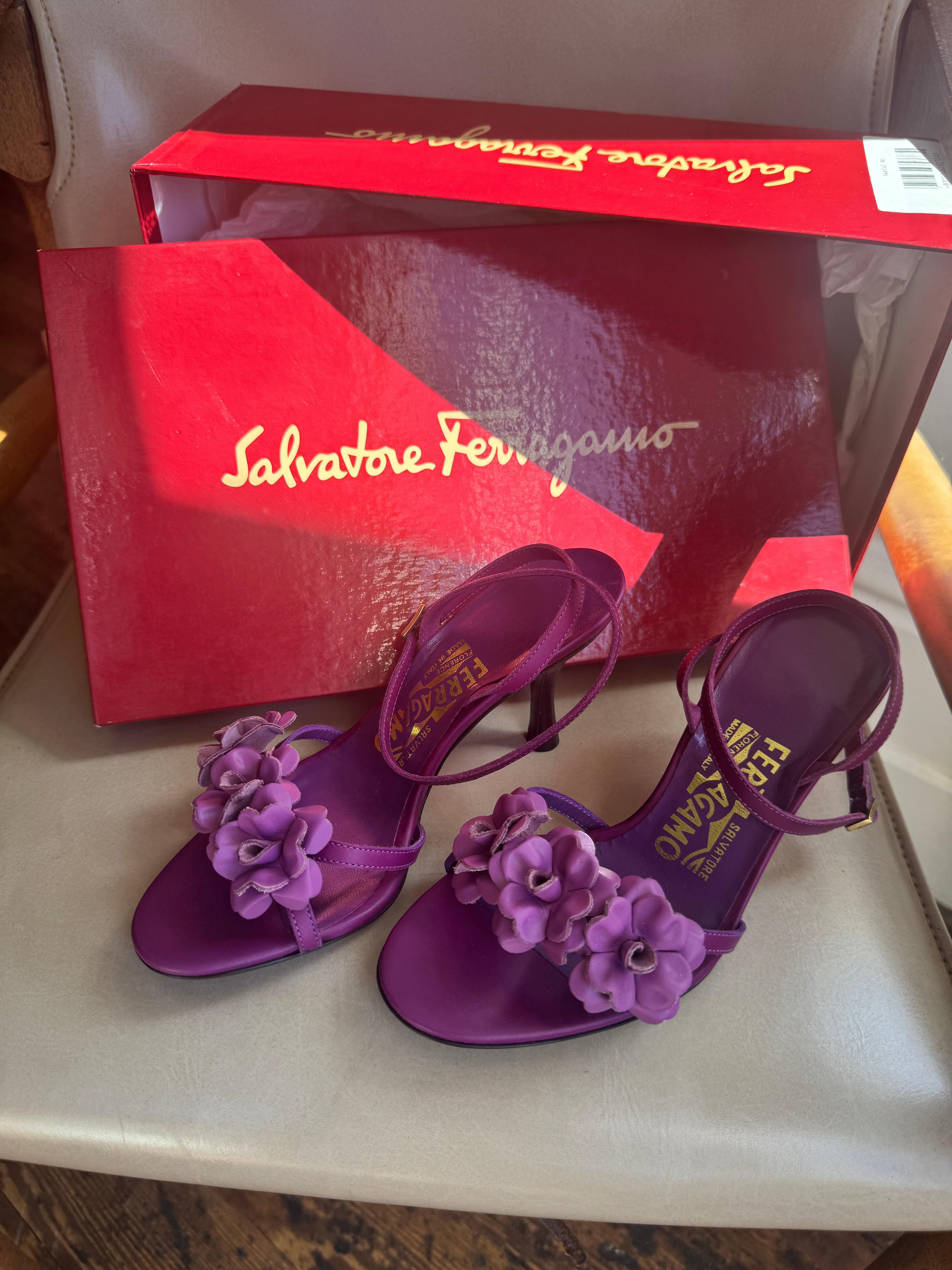 Vintage 90s Ferragamo Strappy Flower Heels Grape