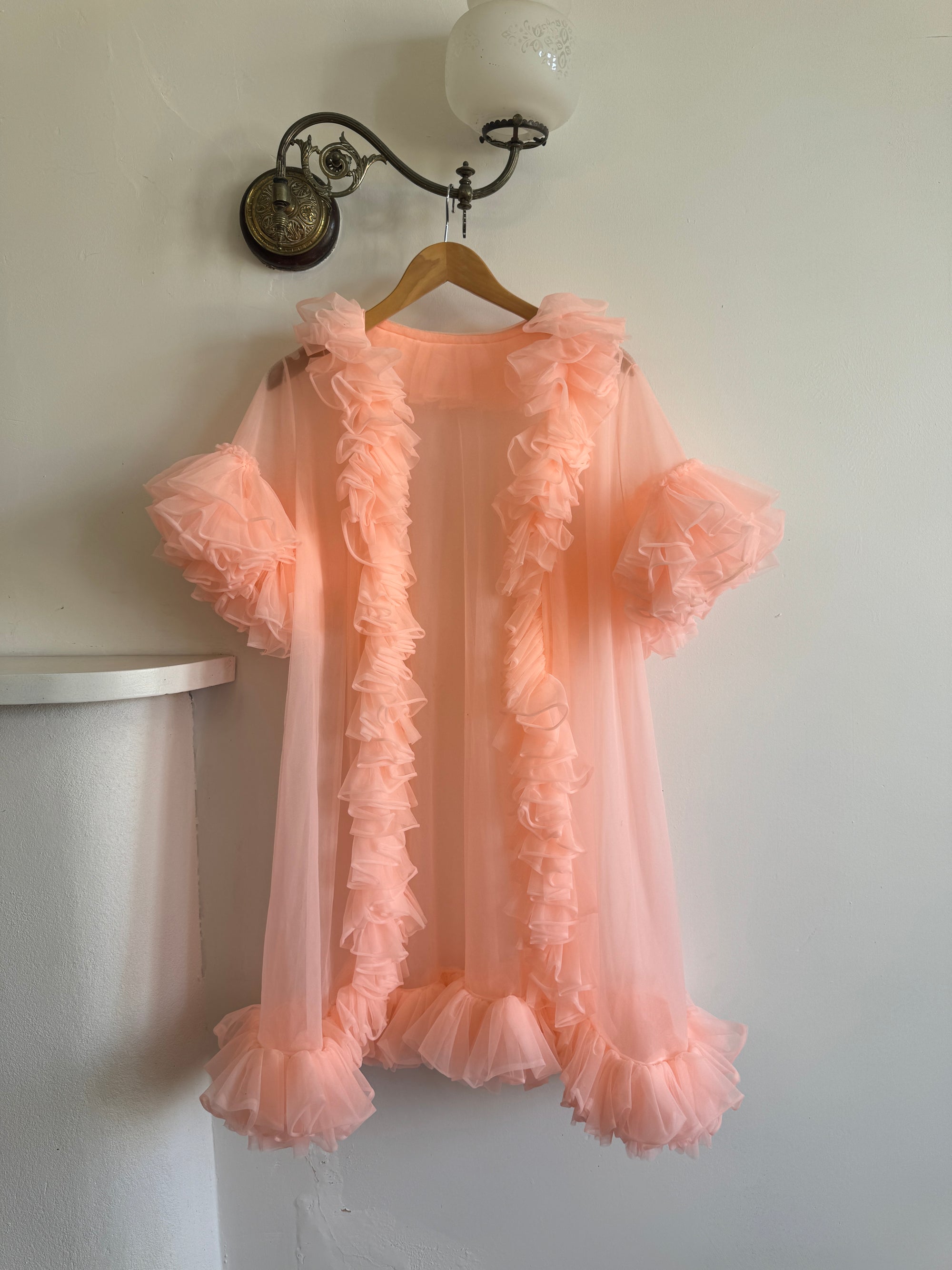 Vintage 50s Ruffled Cape Peach