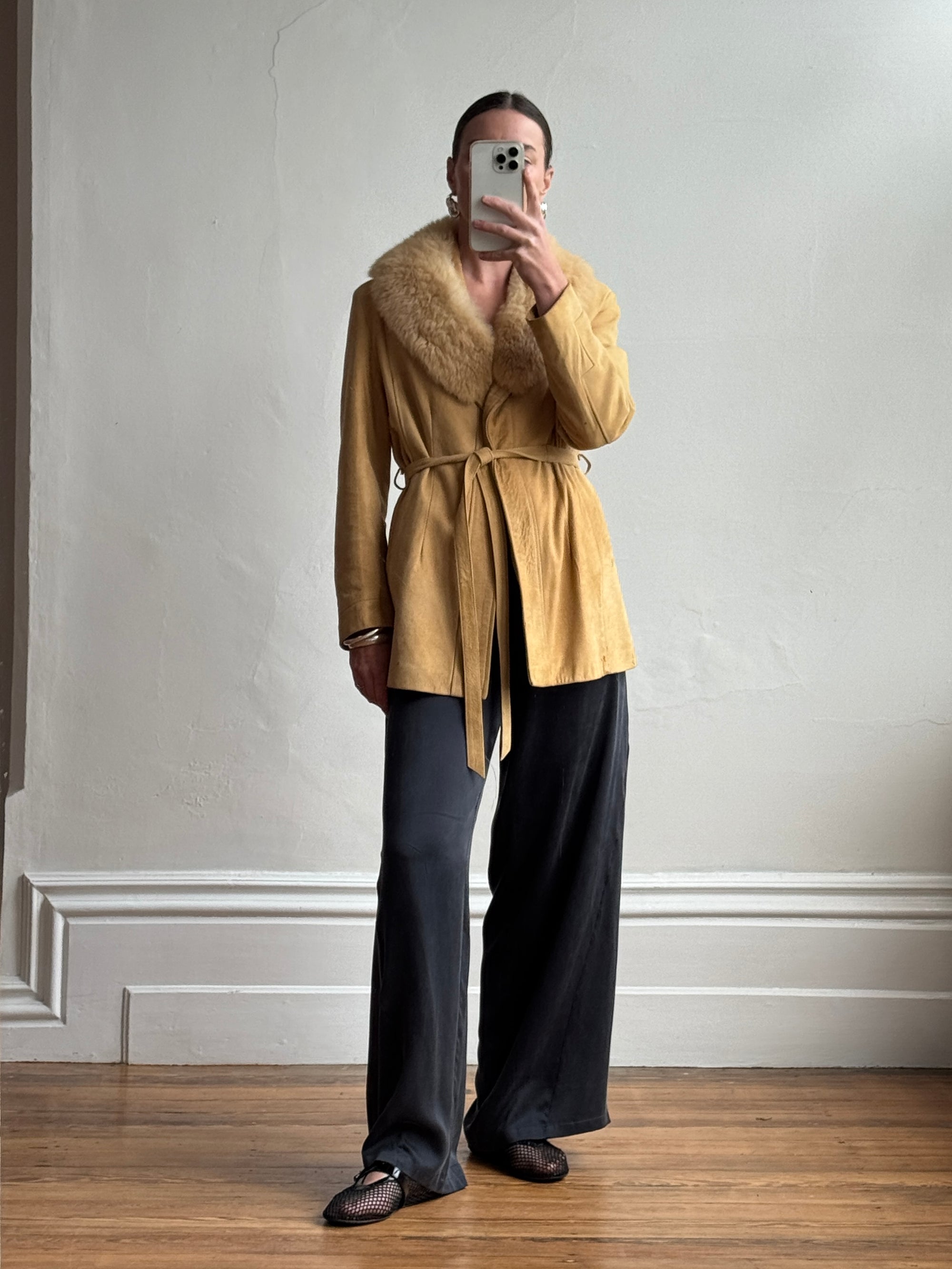 Vintage 70s Caramel Suede Belted Jacket with Fur Collar