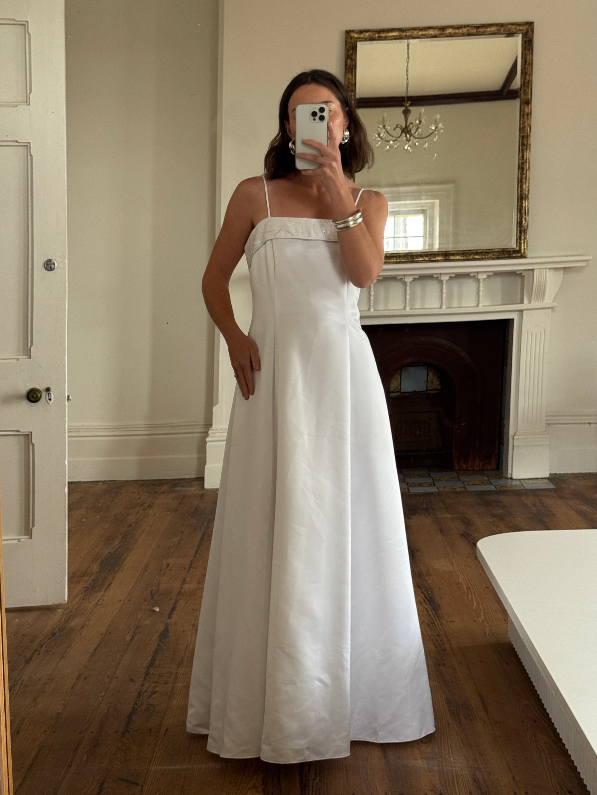 Vintage 90s Classic Strapless Wedding Gown