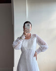 Vintage 70s Daisy Organza Lace Wedding Dress With Train