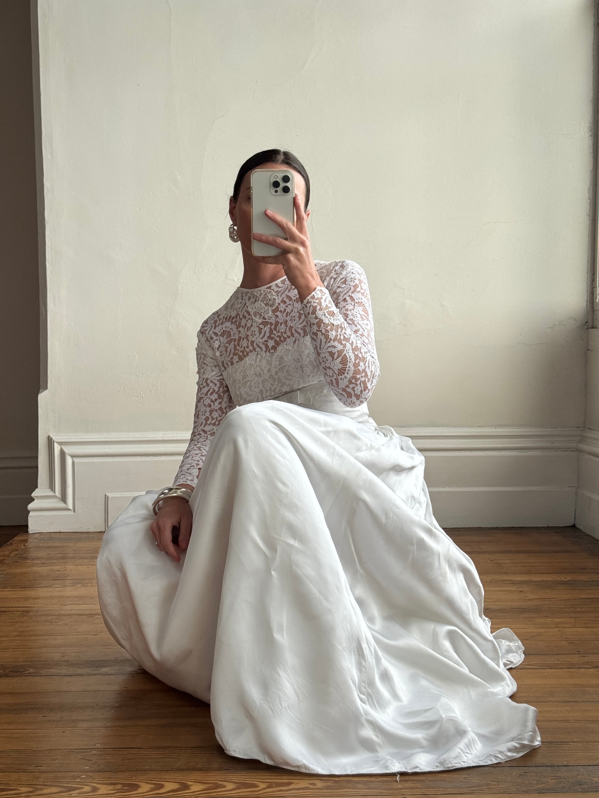 Vintage 50s Reworked Lace Long Sleeve Satin Wedding Gown With Bow