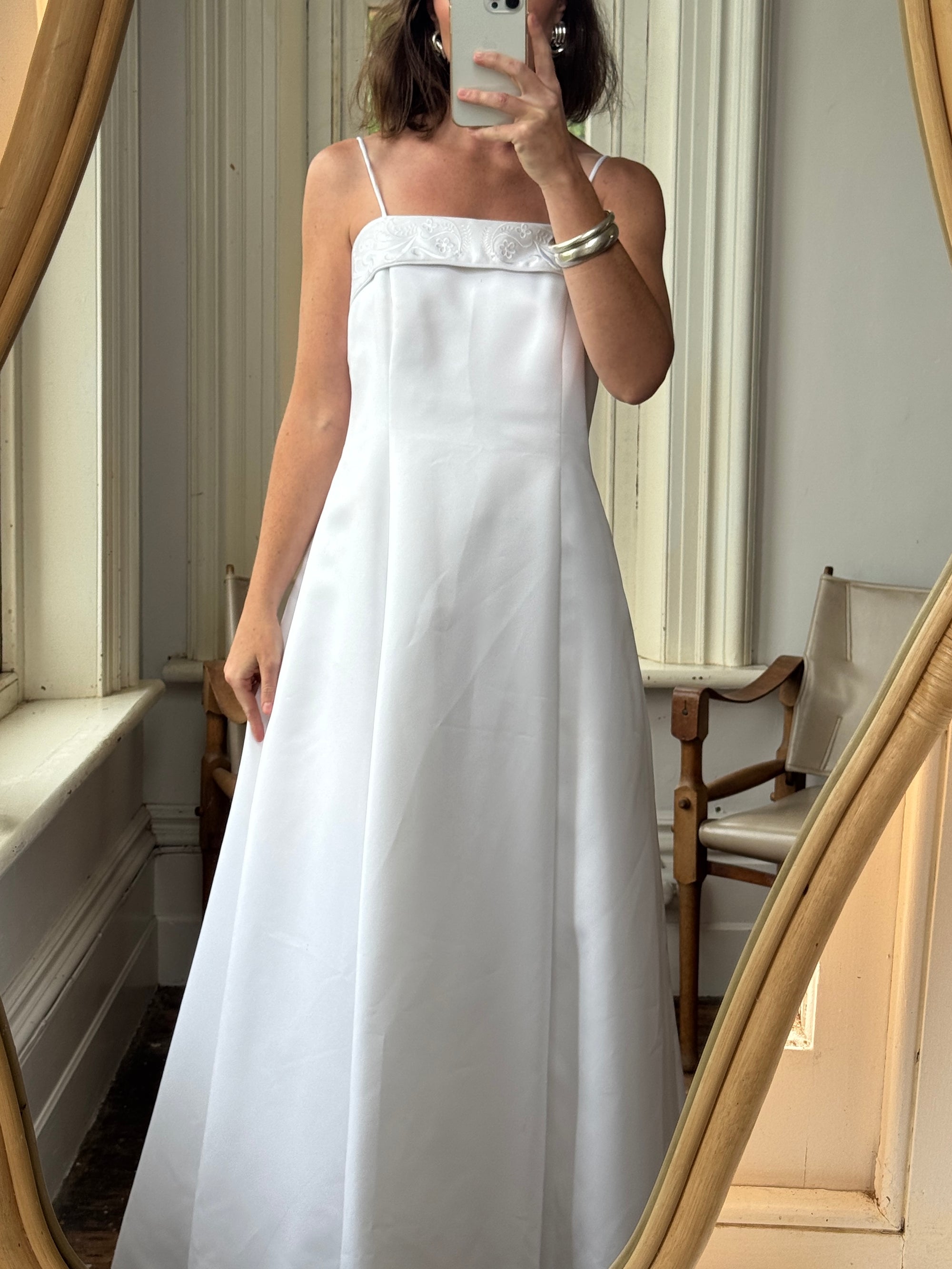 Vintage 90s Classic Strapless Wedding Gown