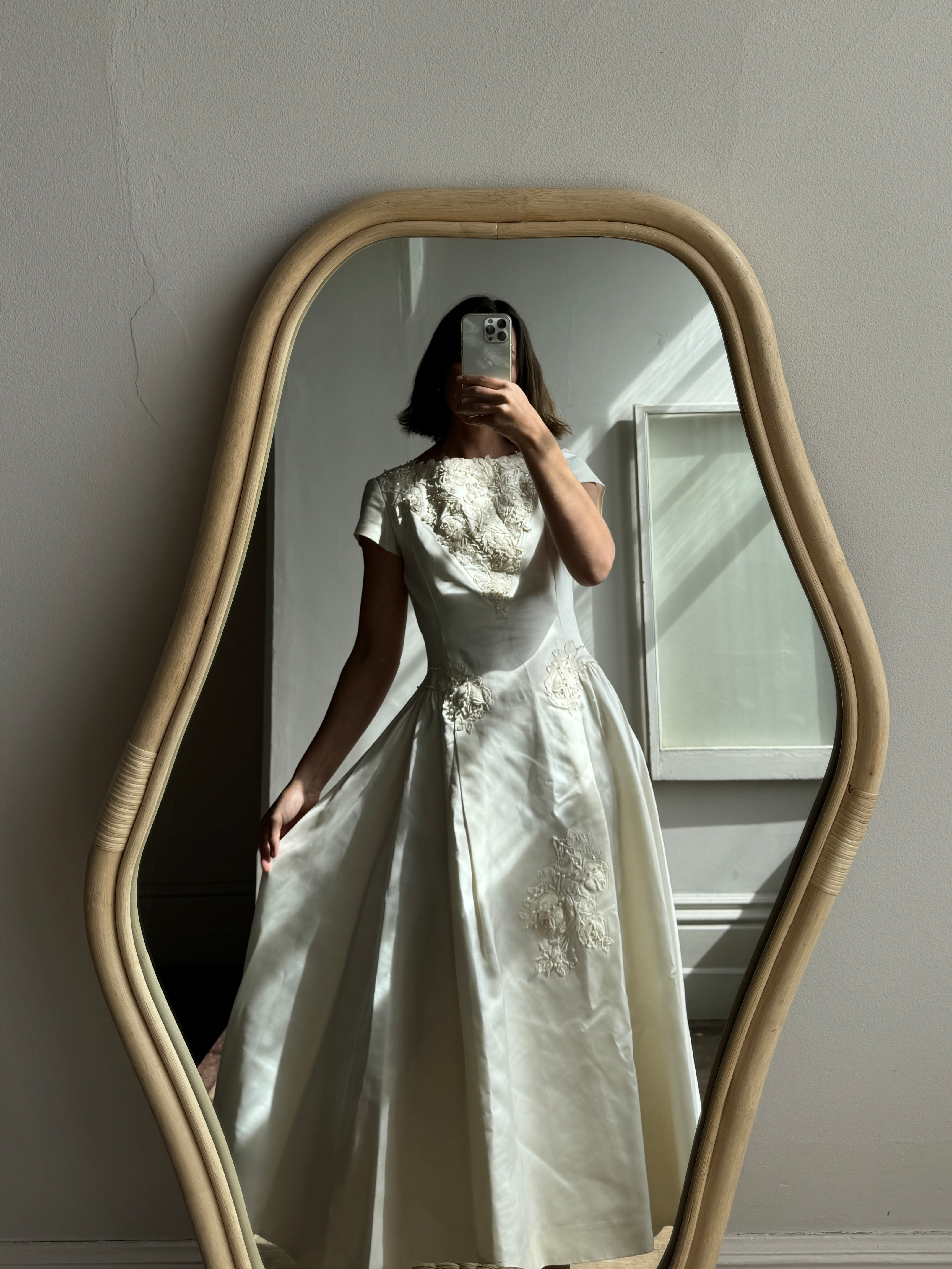 Vintage 30s Satin Wedding Dress with Applique Pearl and Lace