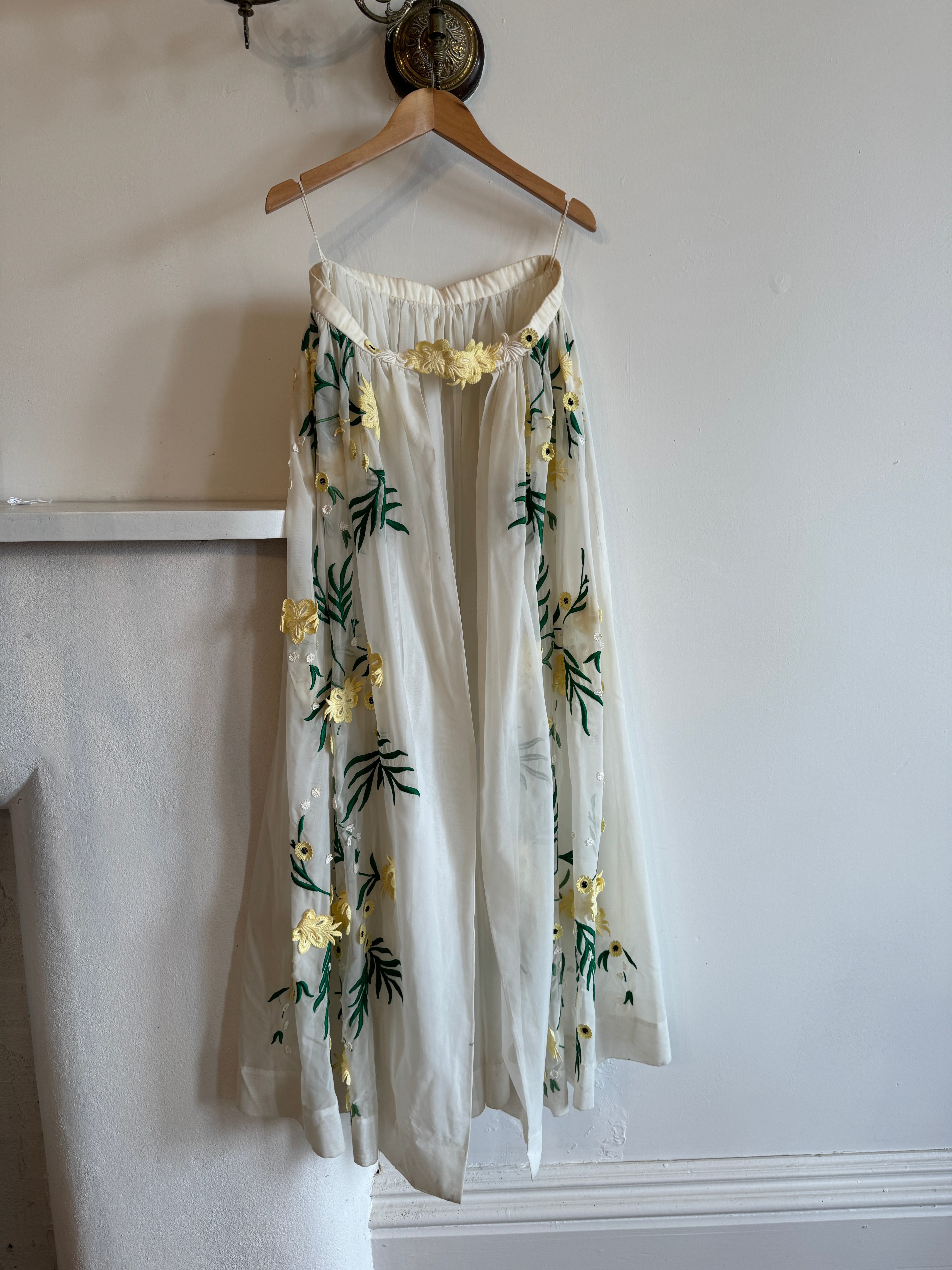 Vintage Rare Sheer Spring Floral Applique Belt Skirt