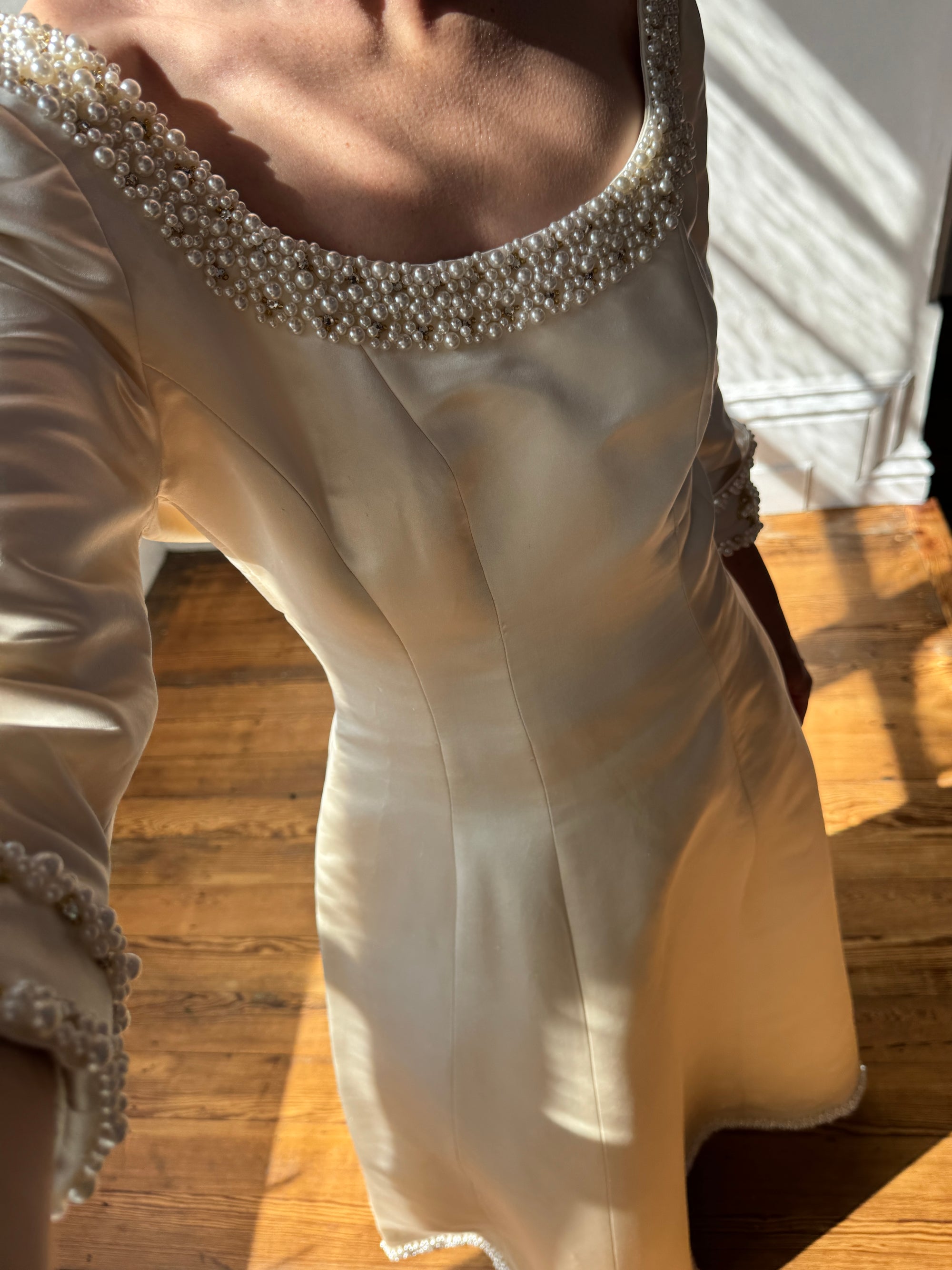 Vintage 90s Pure Silk Satin Baroque Scoop Neck Wedding Gown and Veil