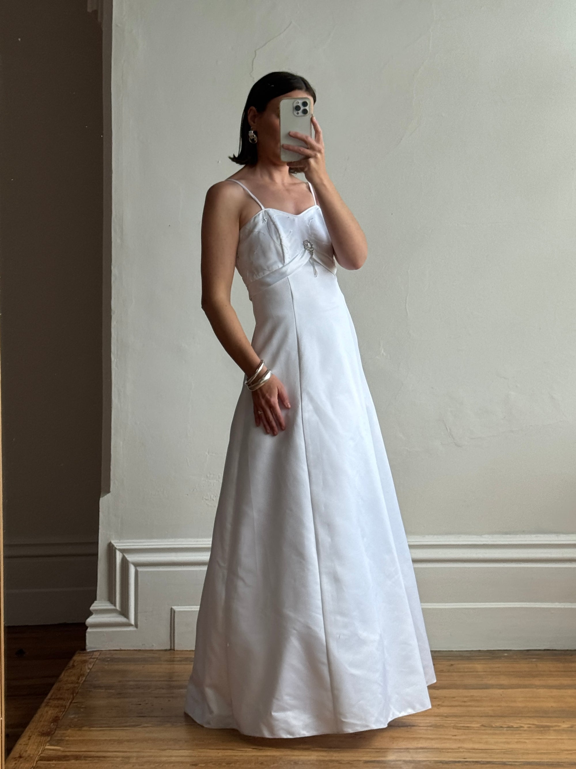 Vintage 90s A-Line Satin Wedding Dress with Rhinestone Pendant