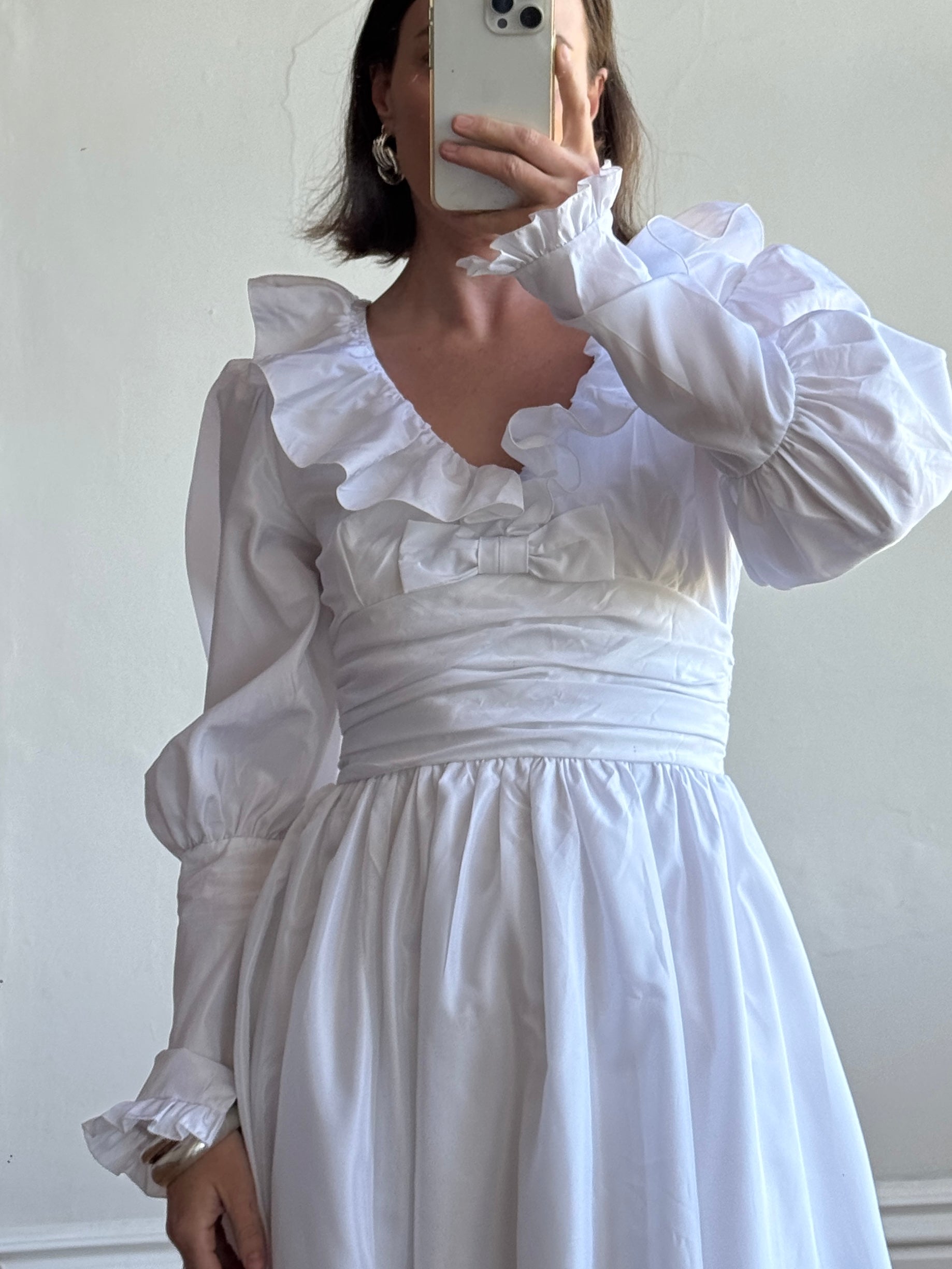 Vintage 70s Taffeta Frill Wedding Dress with Bow