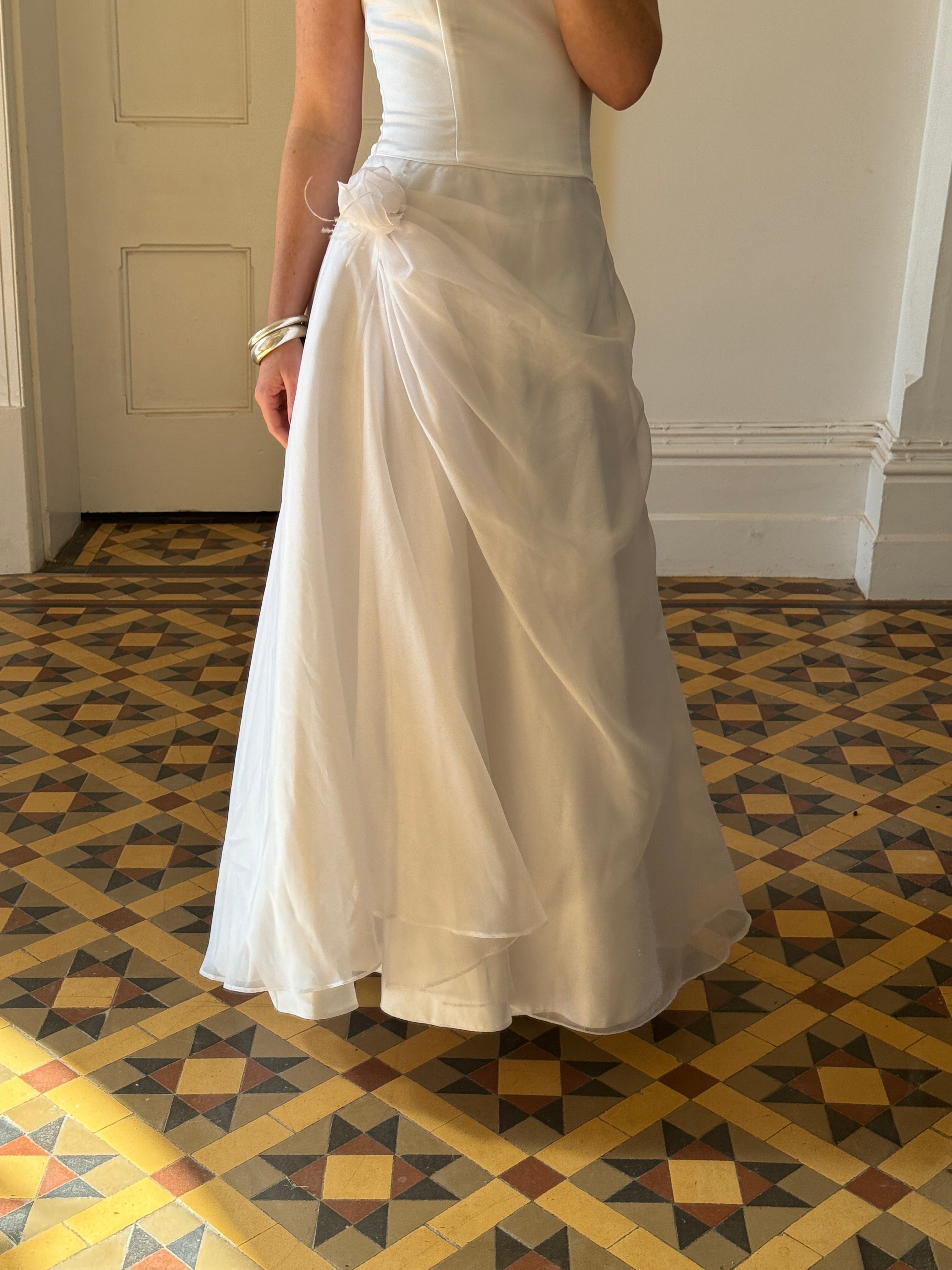 Vintage 90s Princess Strapless Wedding Dress