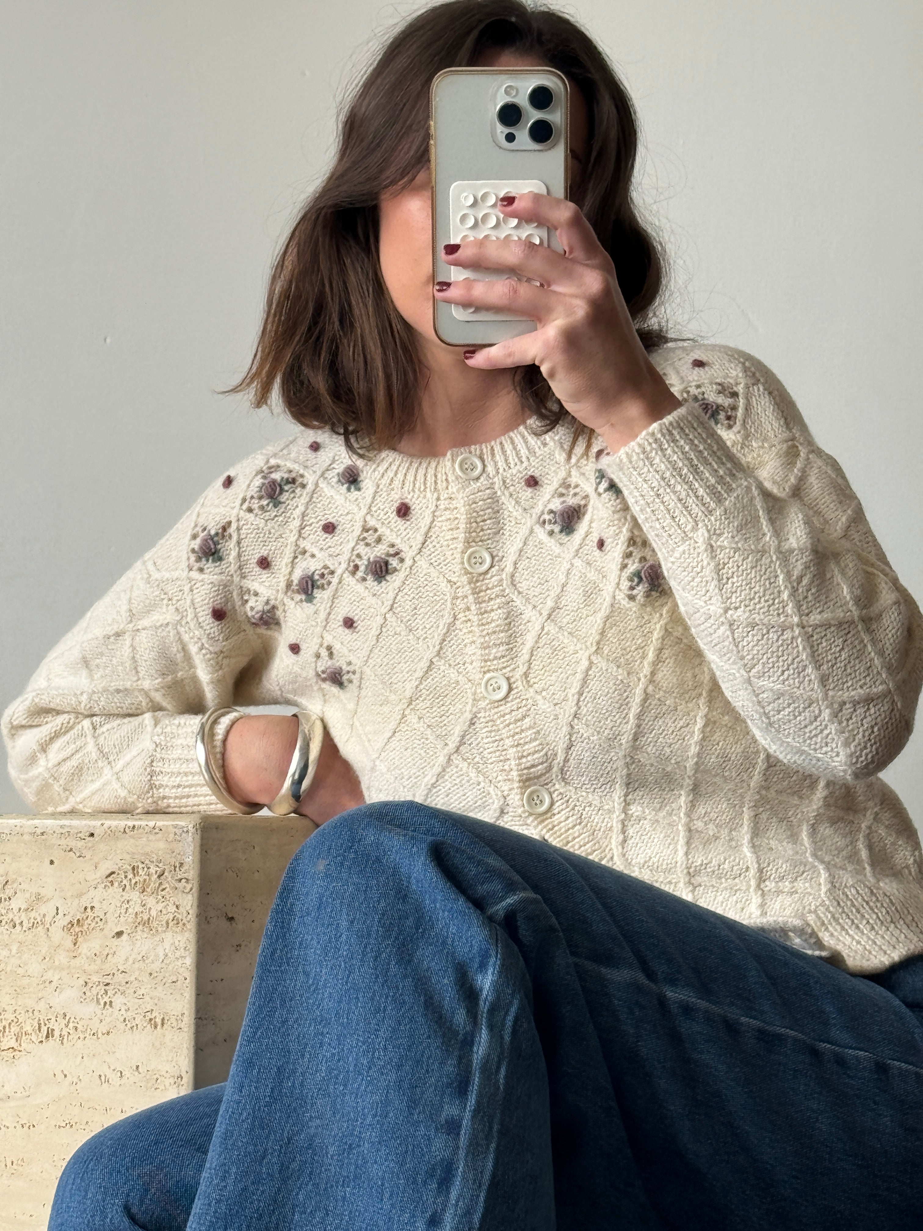 Vintage Pure Wool Embroidered Floral Cardigan Creme