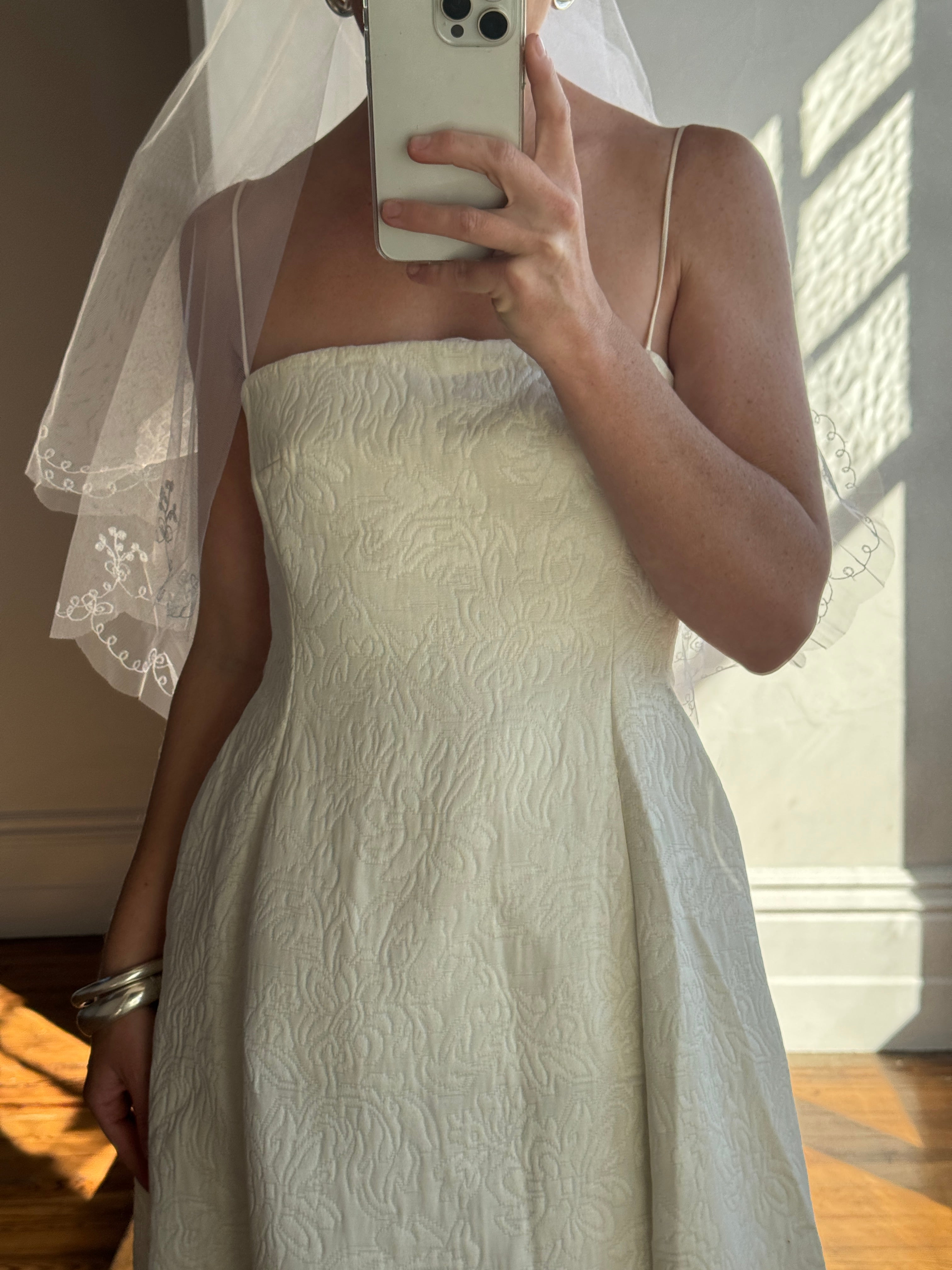Vintage Y2K Pearl Brocade Tailored Strappy Gown