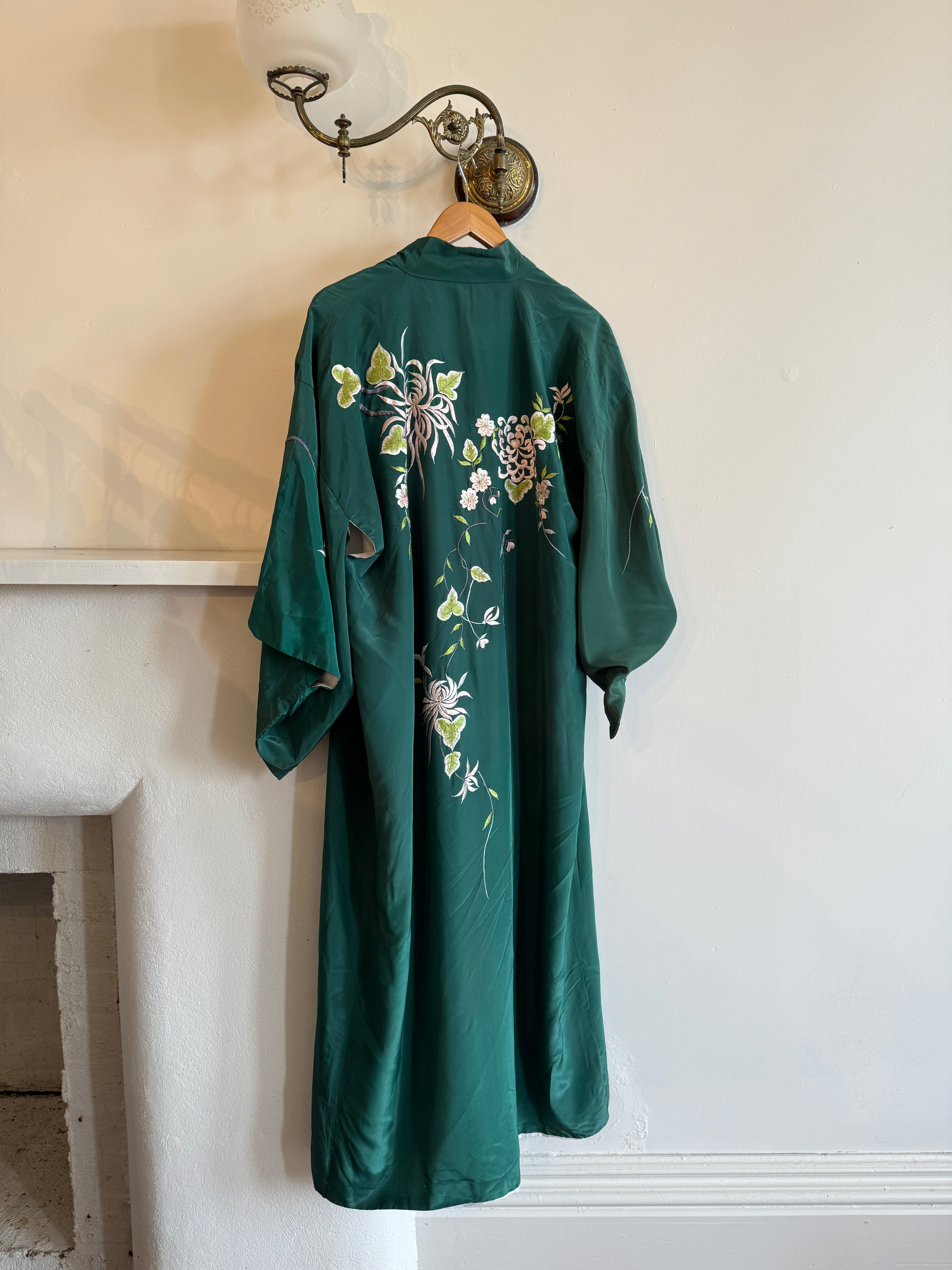 Vintage Japanese Embroidered Kimono Teal