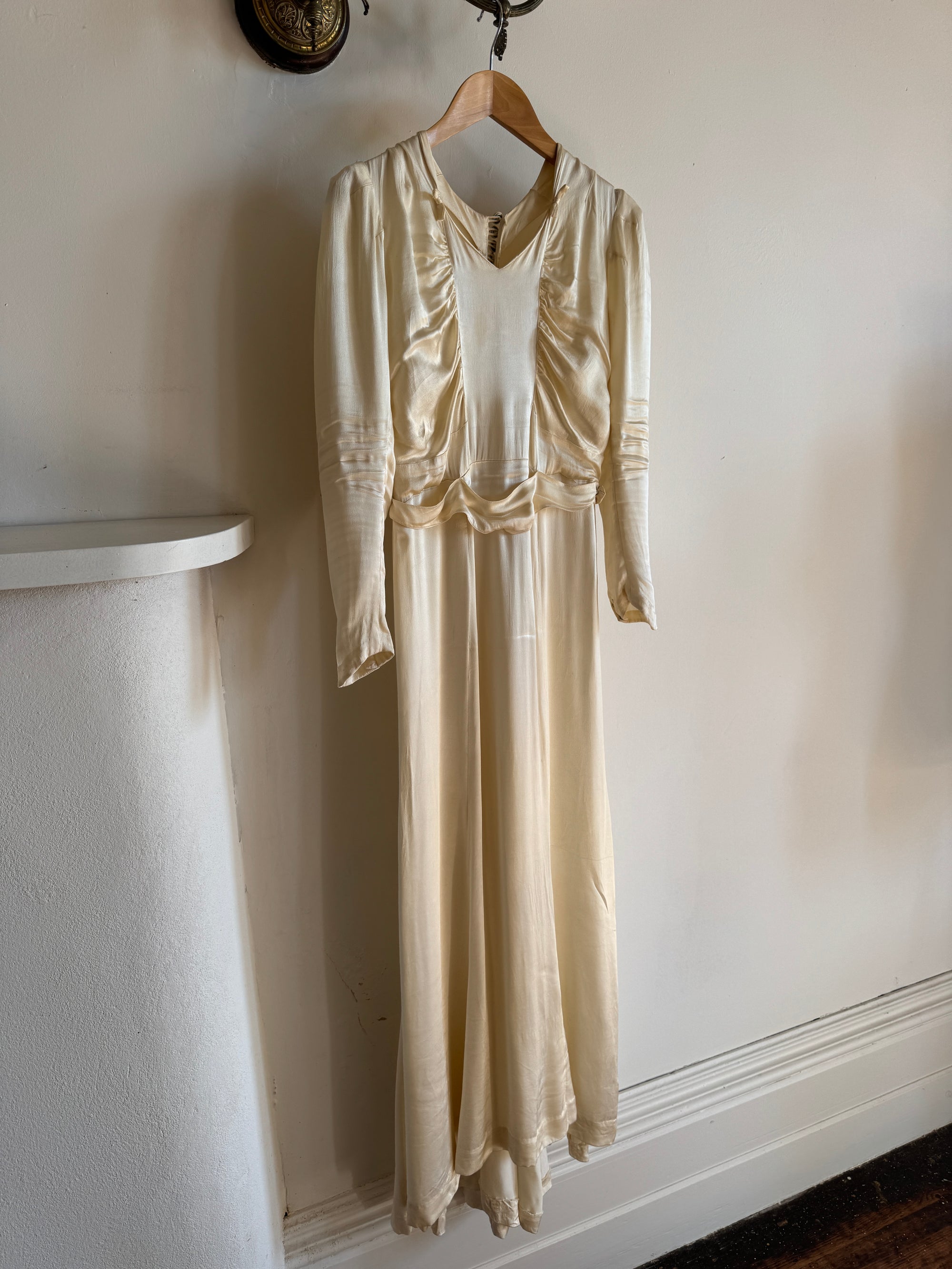 Vintage 40s Liquid Satin Classic Bridal Midi With Bows