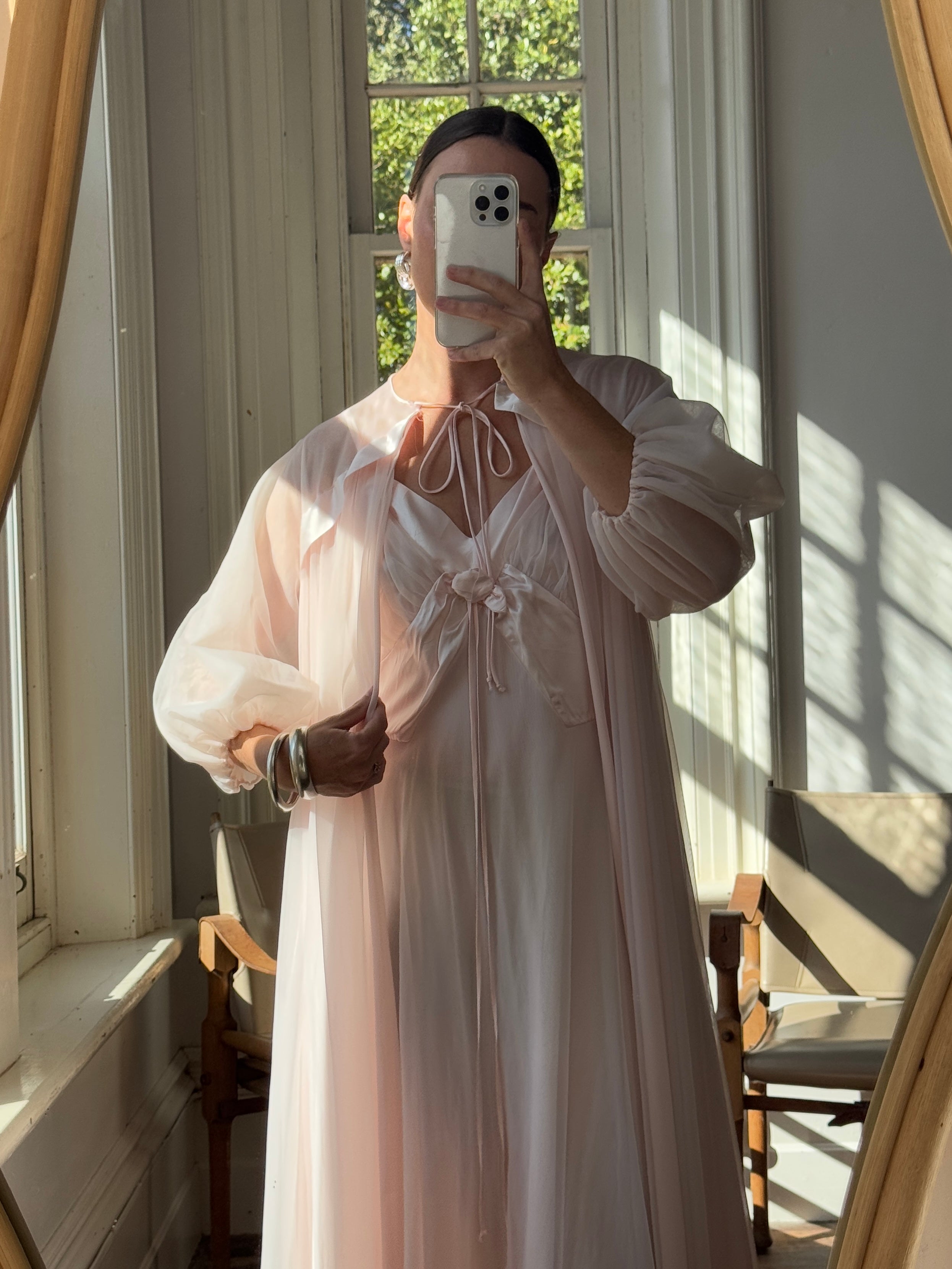 Vintage 60s Rosette Peignoir and Slip Set Pale Pink